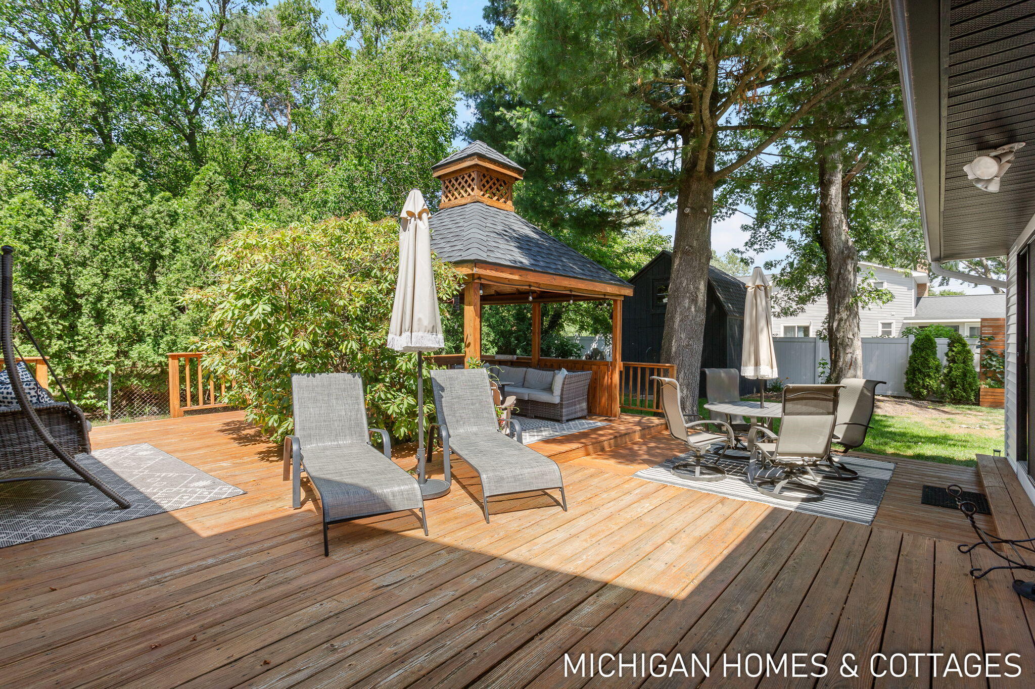 7494 Greentree Drive