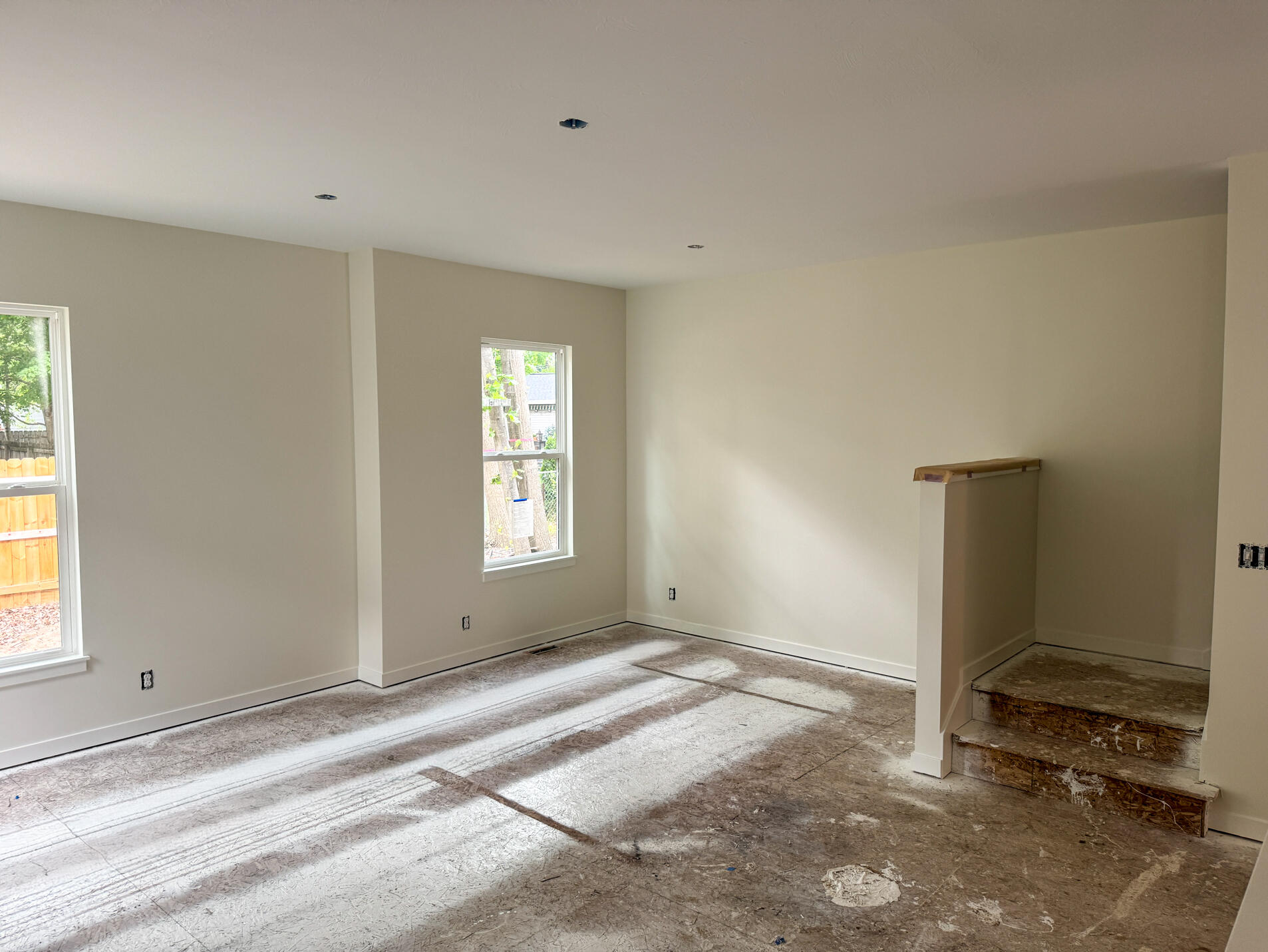 1986 S Shorewood Lane, 21