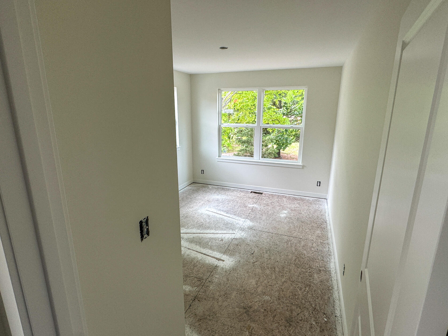 1986 S Shorewood Lane, 21