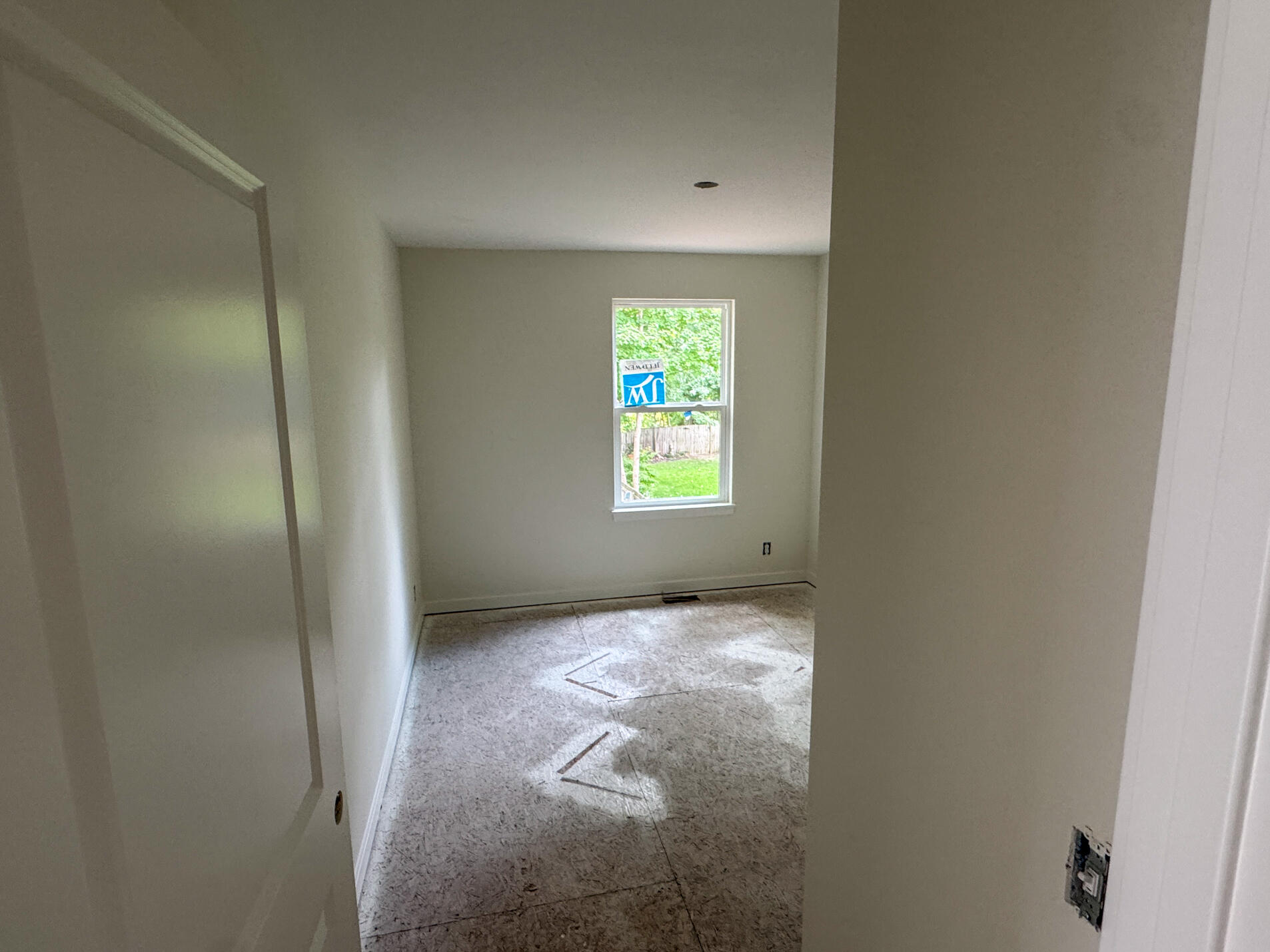 1986 S Shorewood Lane, 21