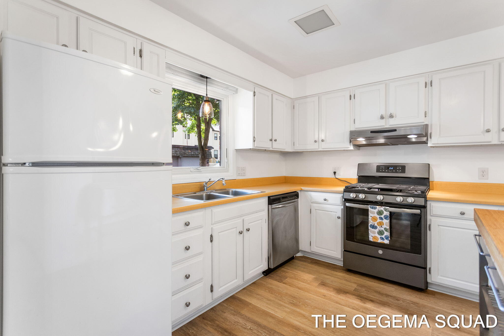 1982 S Shore Drive, 2, Holland Unit: 2