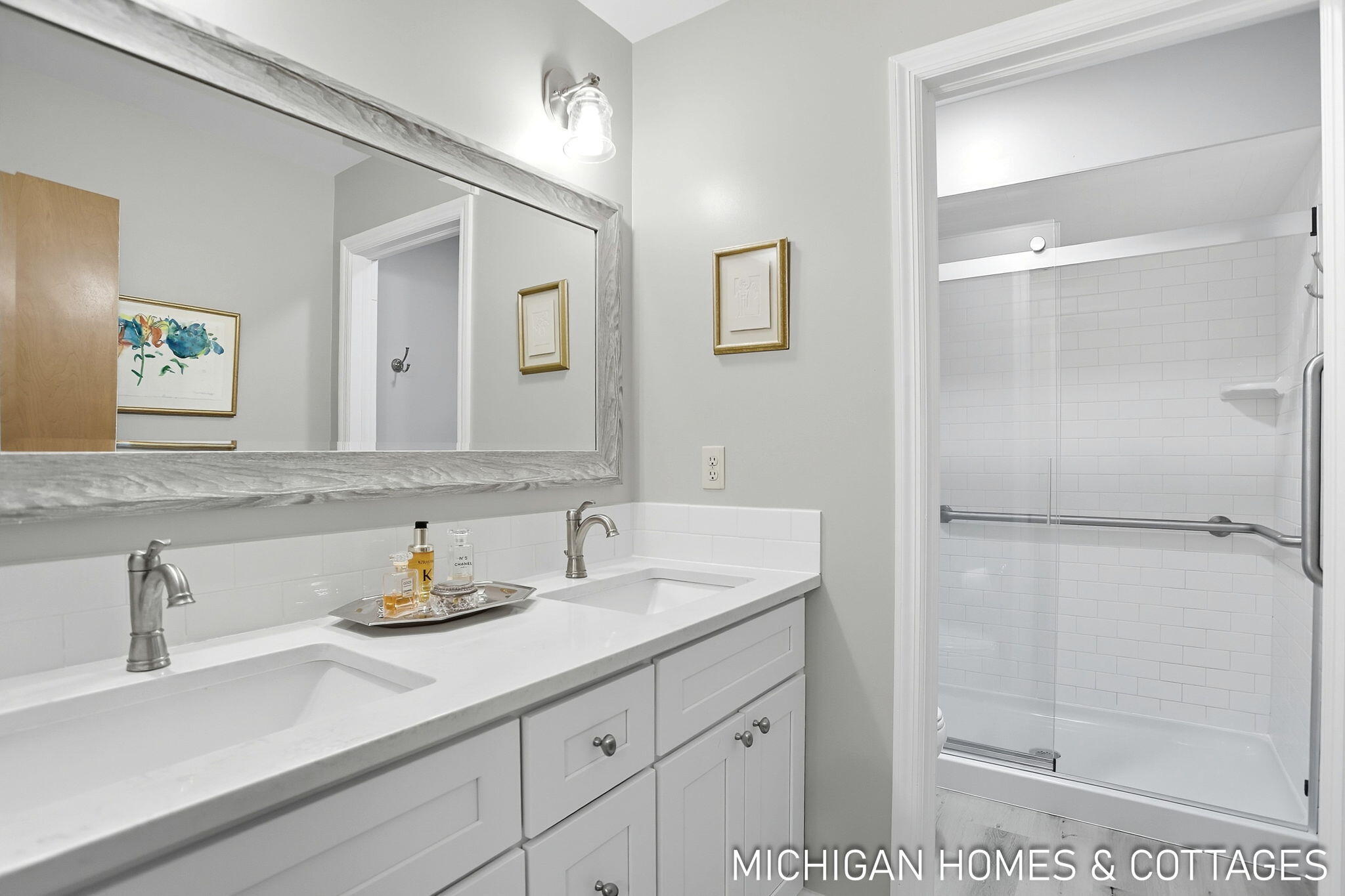 1992 S Shore Drive, 3