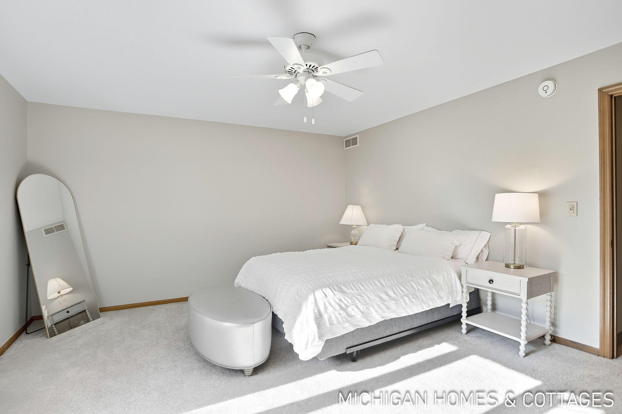 1992 S Shore Drive, 3