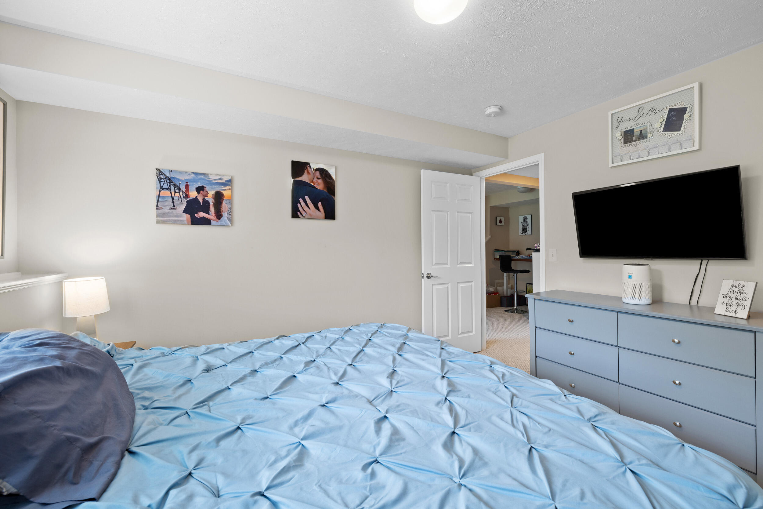 1380 E Pointe Ridge, Holland