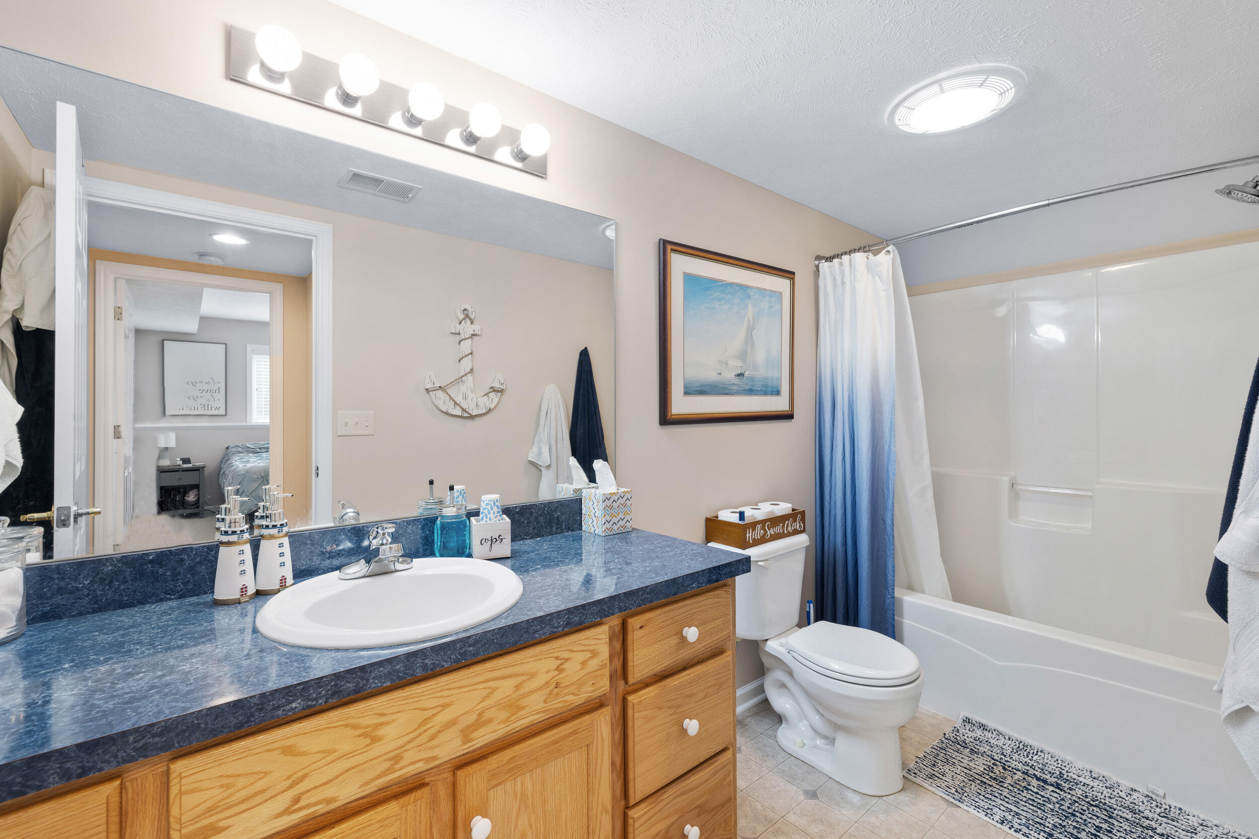 1380 E Pointe Ridge, Holland