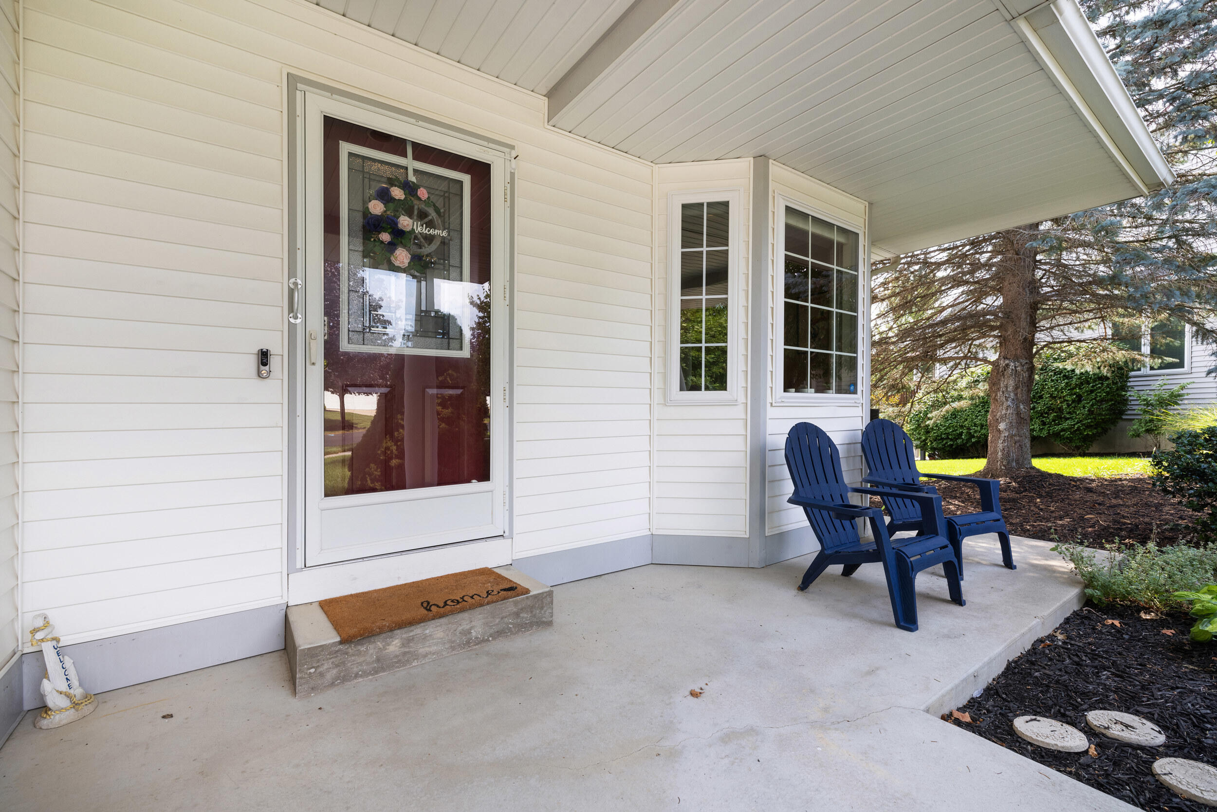 1380 E Pointe Ridge, Holland