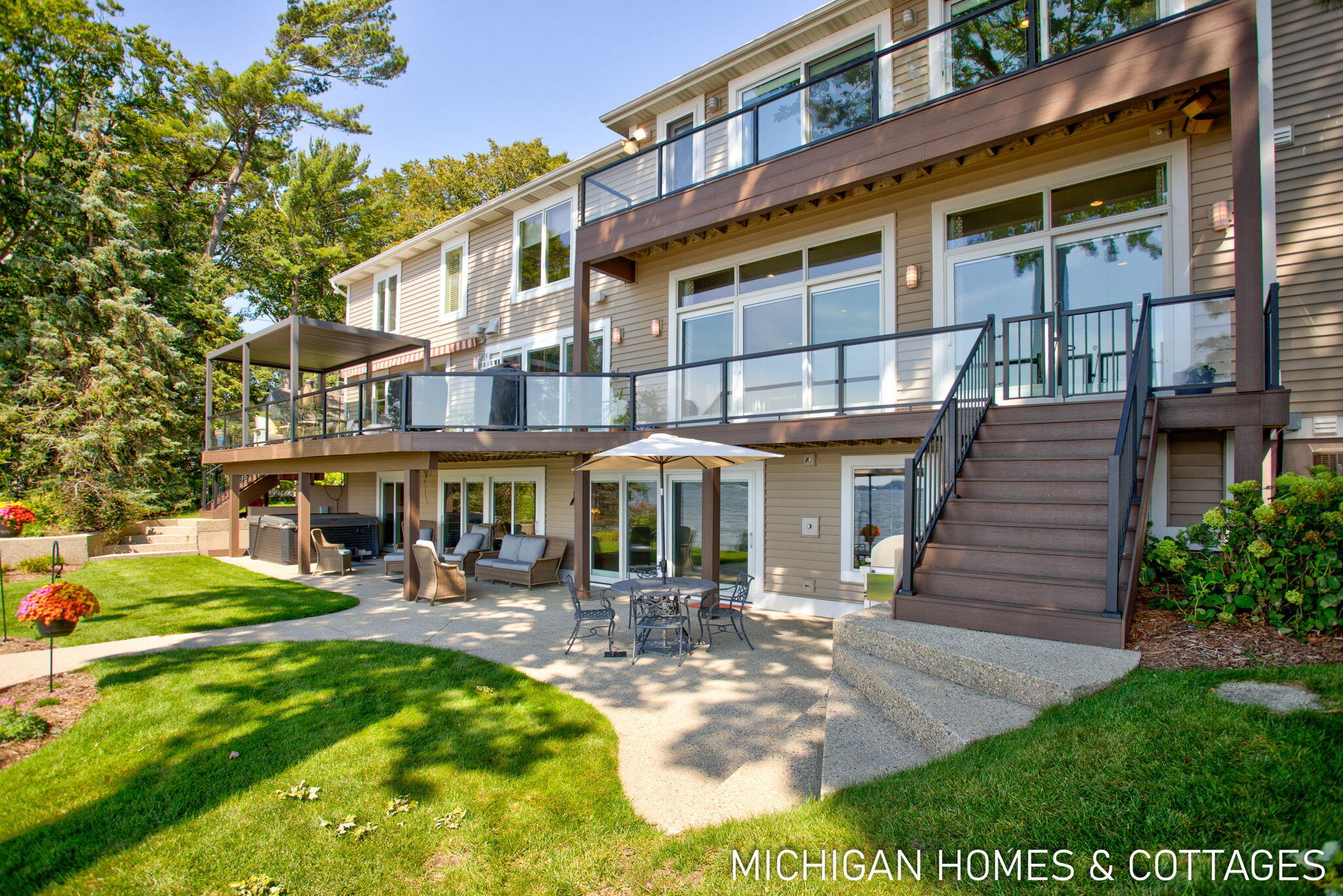 1414 Waukazoo Drive