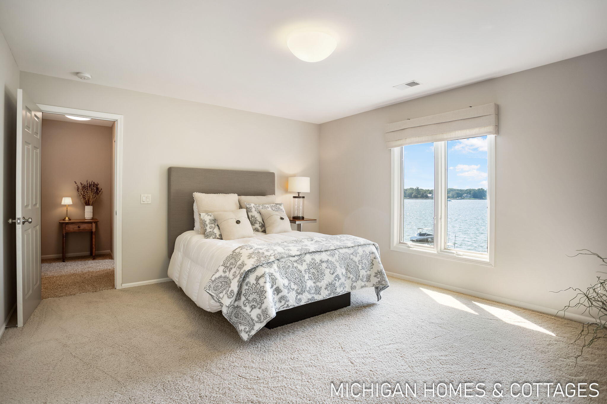 1414 Waukazoo Drive