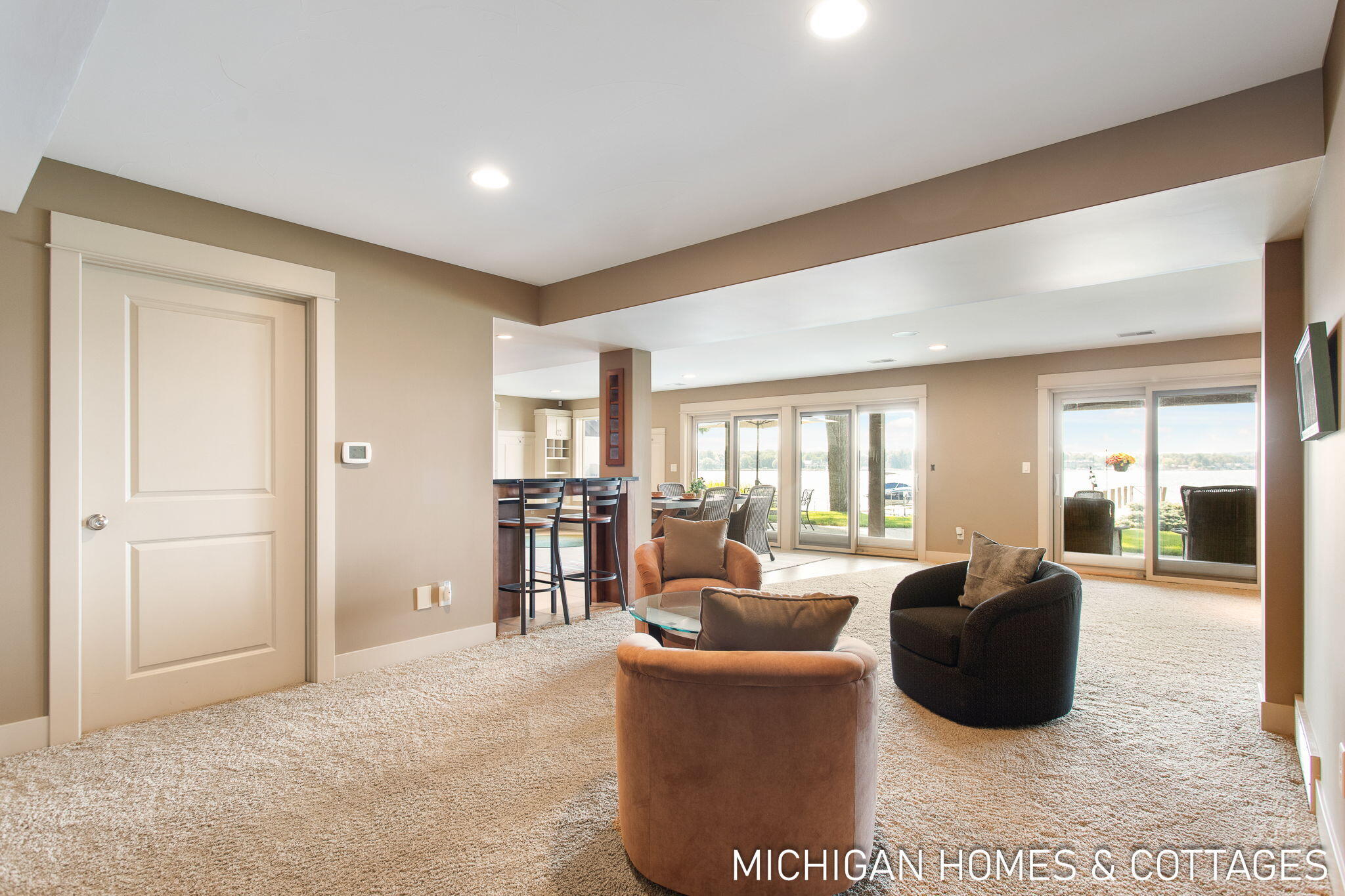 1414 Waukazoo Drive