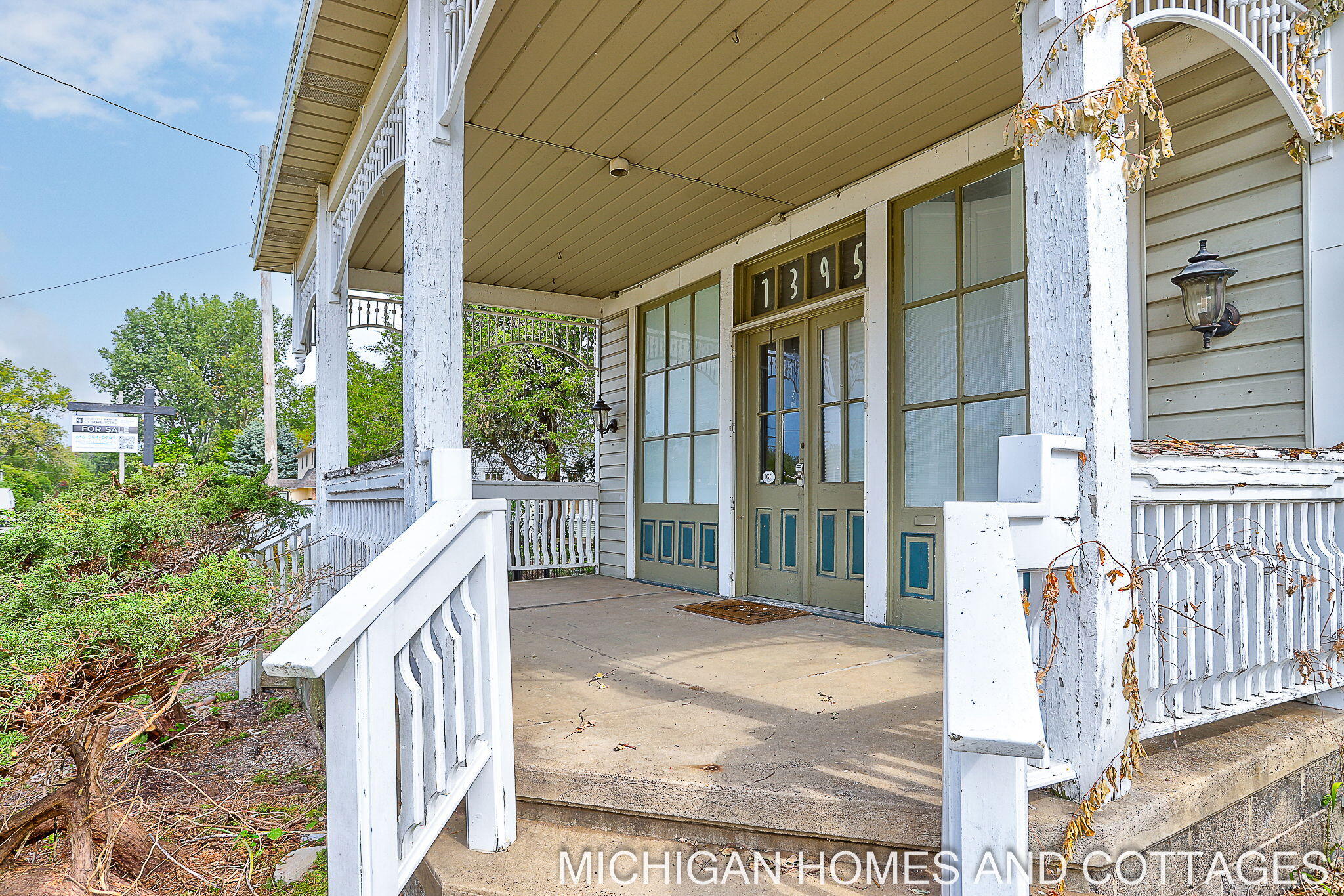 1395 Blue Star Highway