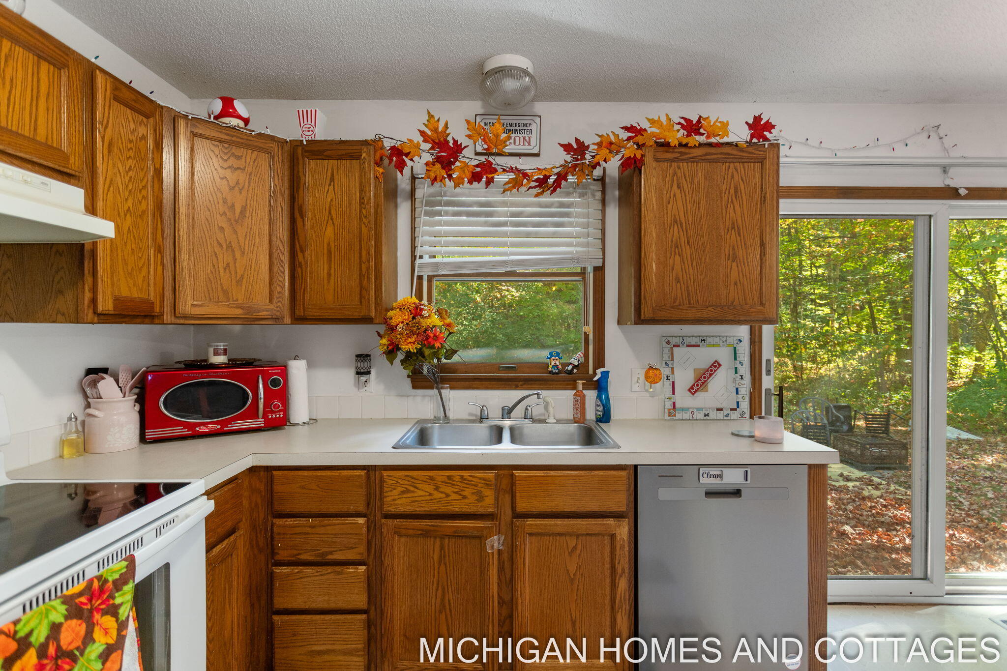 18604 18606 168th Avenue