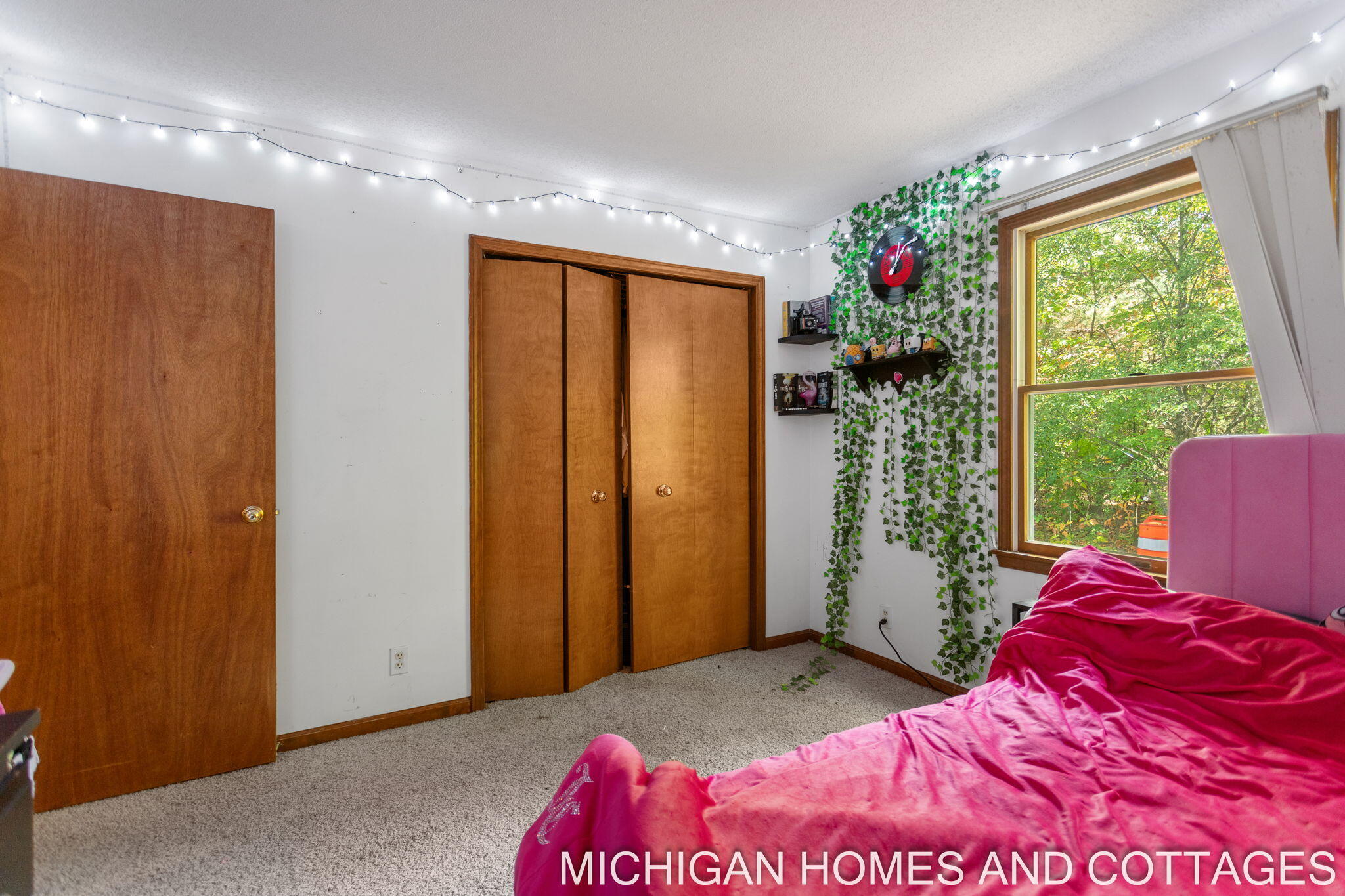 18604 18606 168th Avenue