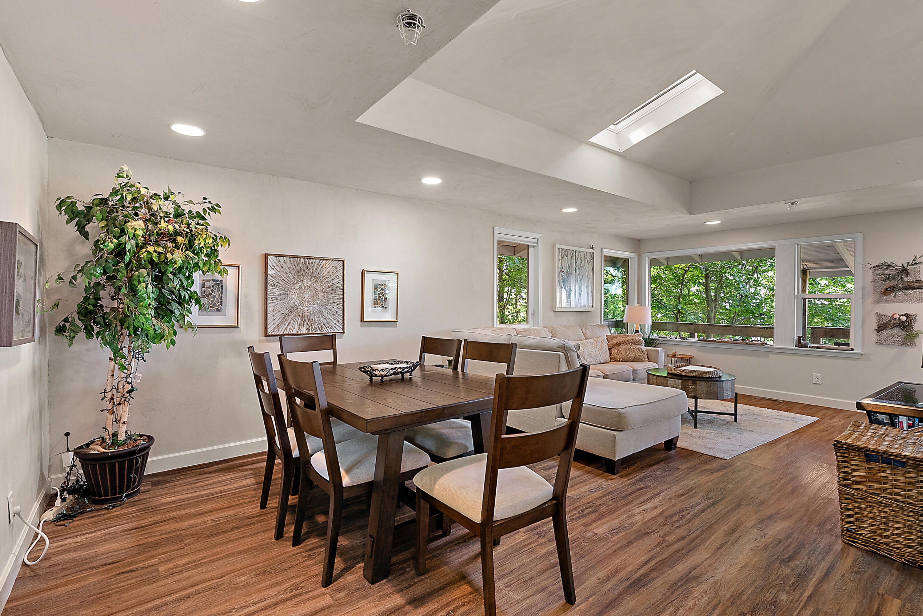 5959 Lake Harbor Road
