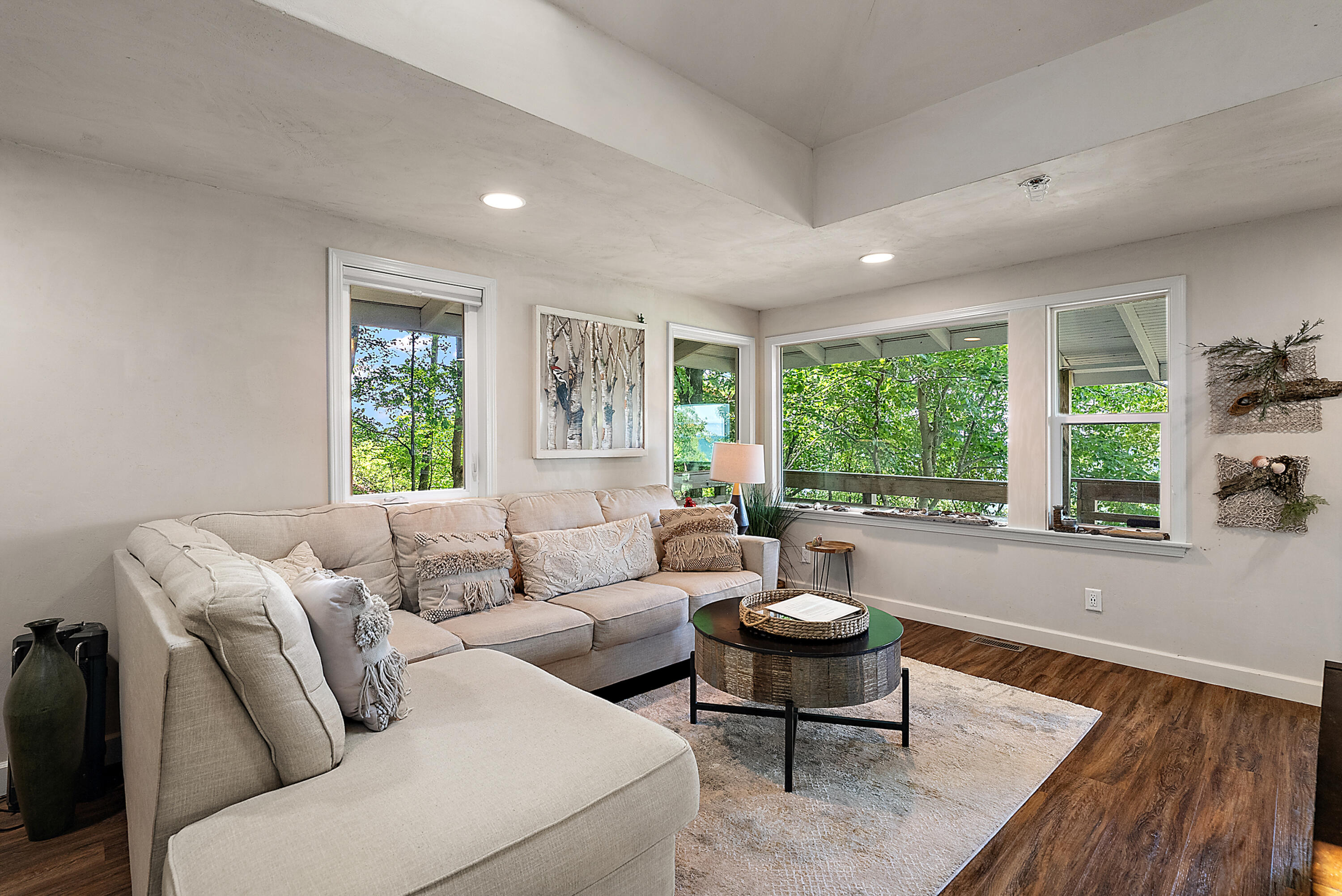5959 Lake Harbor Road