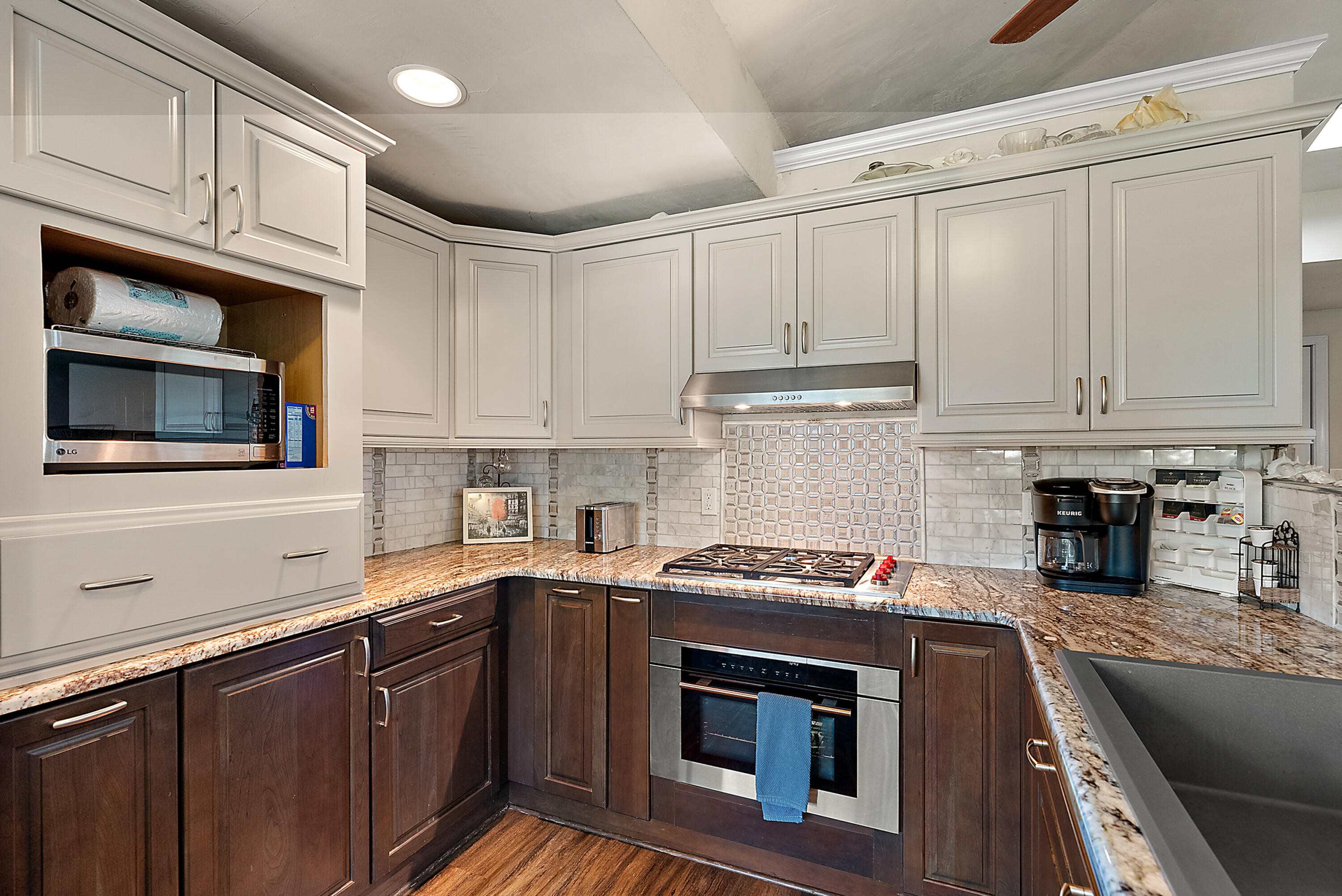 5959 Lake Harbor Road