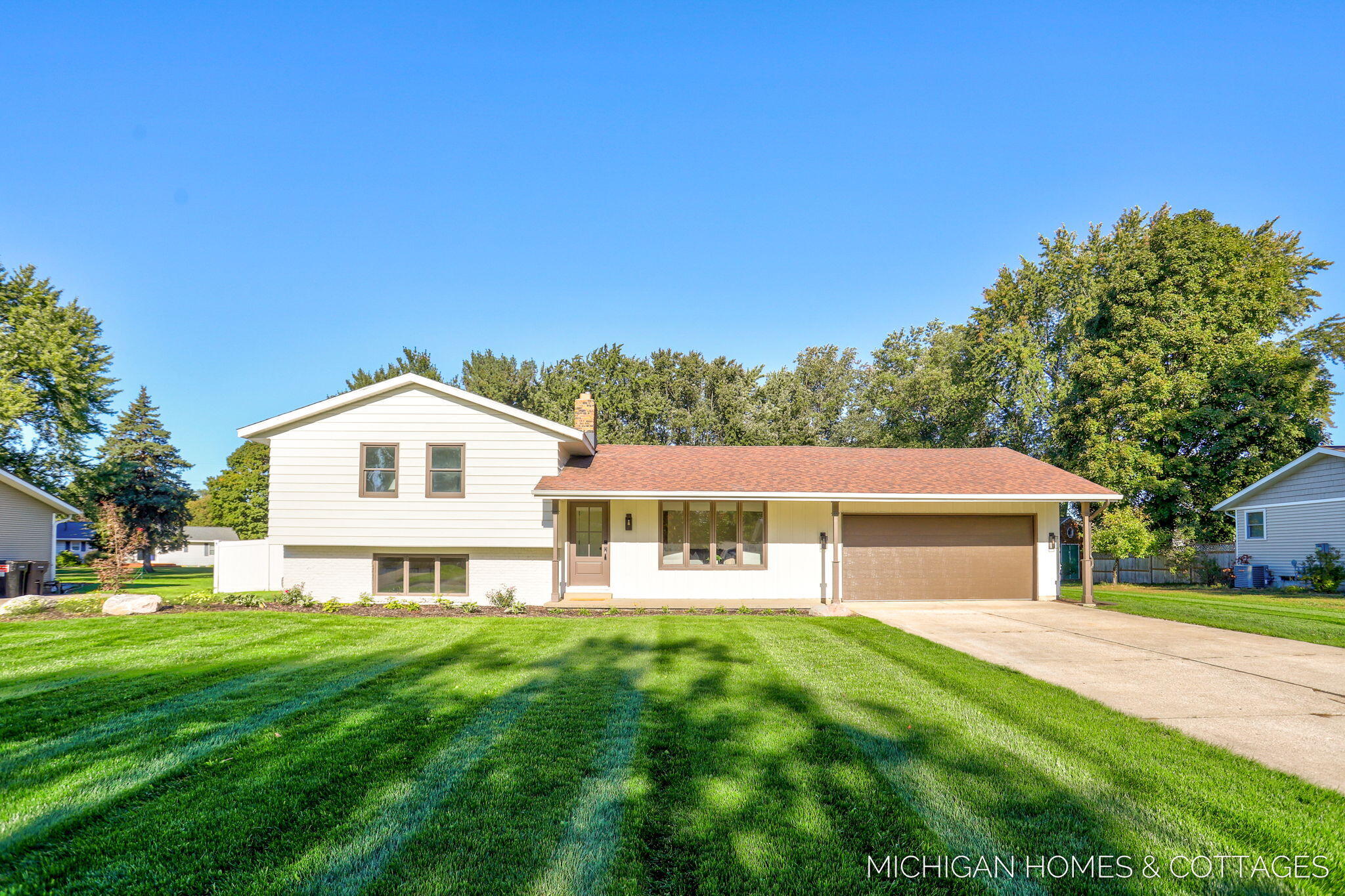 10975 Campanel Drive