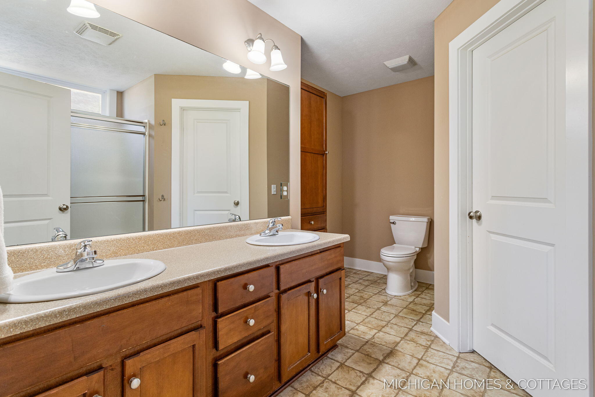 1433 Savannah Drive, Zeeland