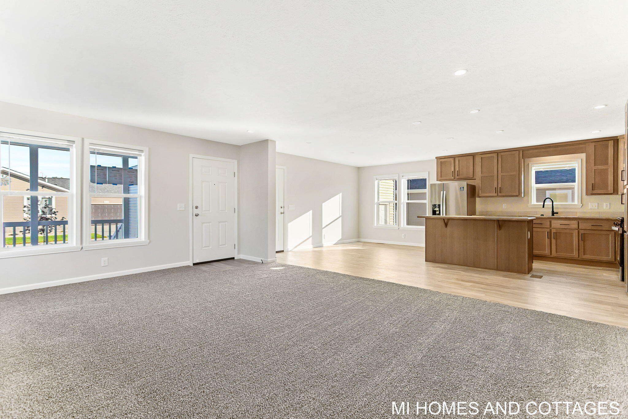 5216 Mulberry Lane, Holland