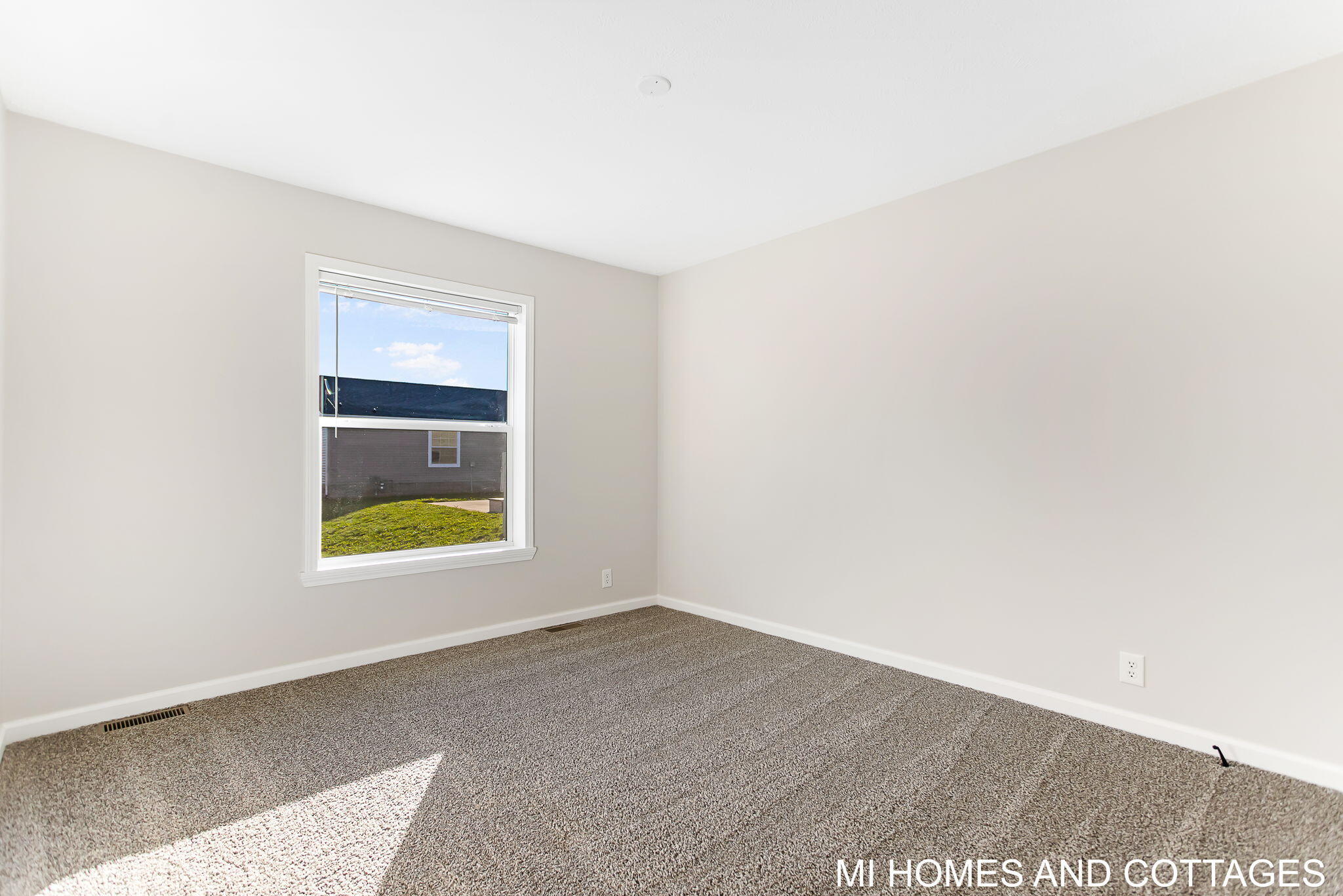 5216 Mulberry Lane, Holland