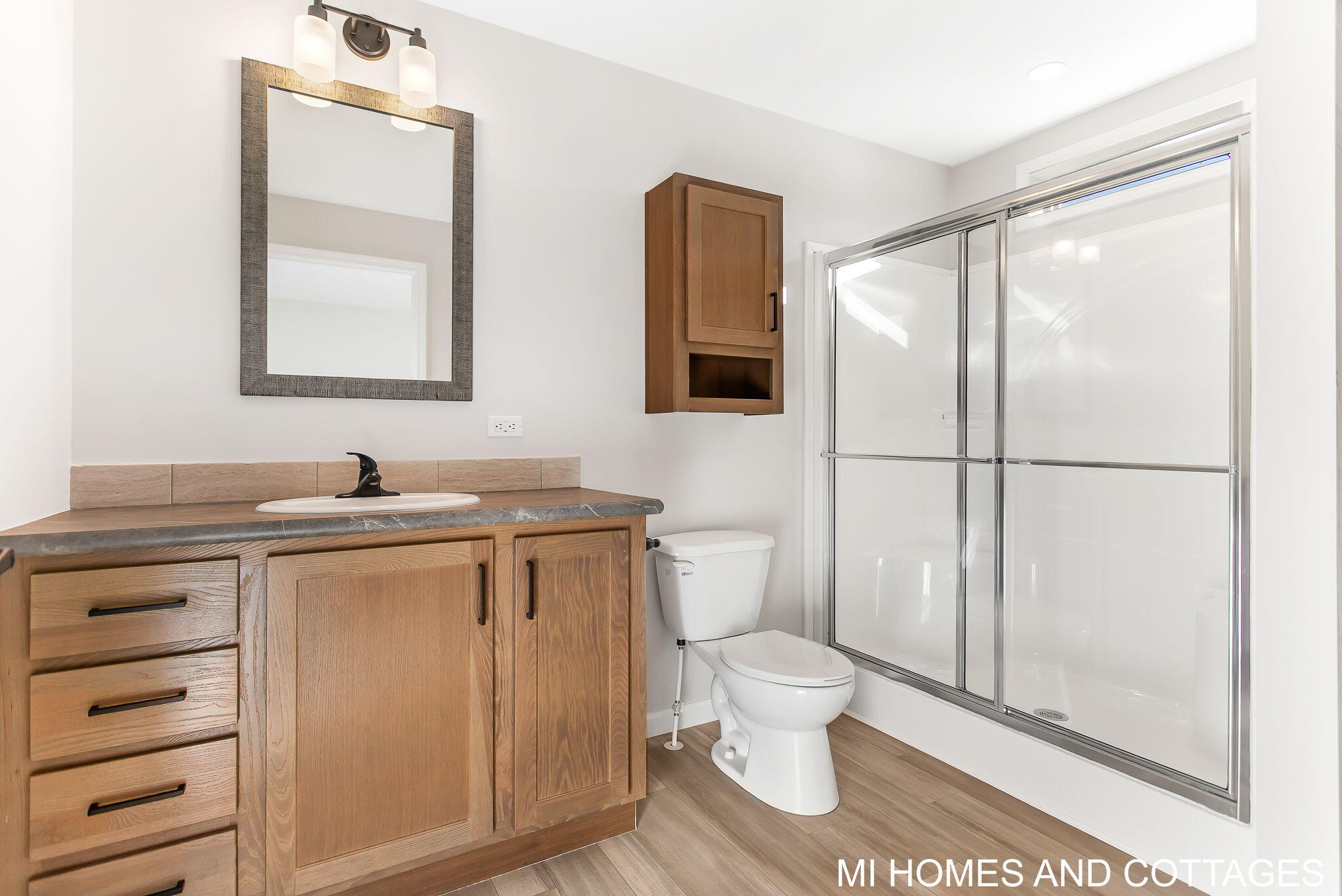 5216 Mulberry Lane, Holland