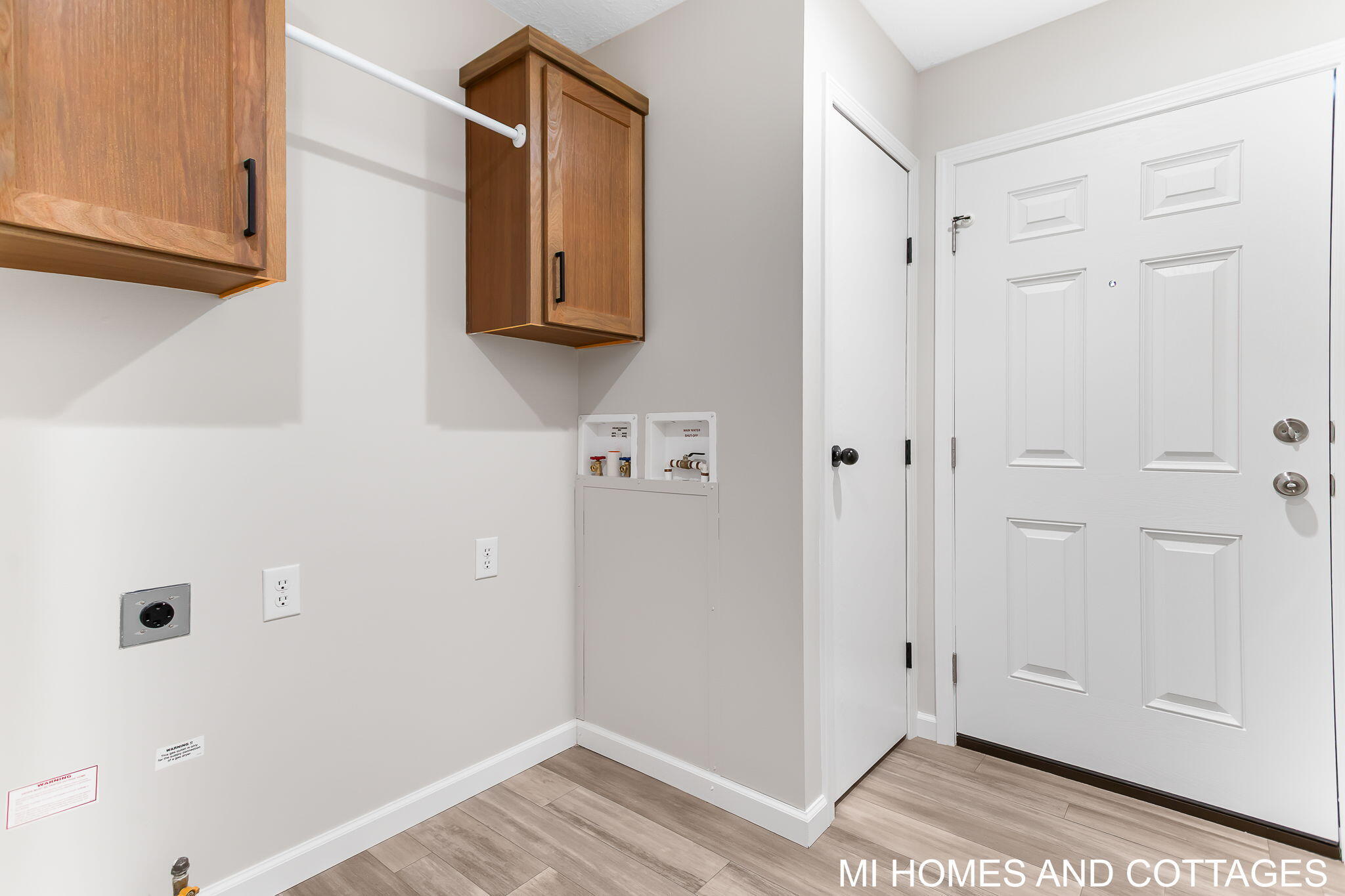 5216 Mulberry Lane, Holland