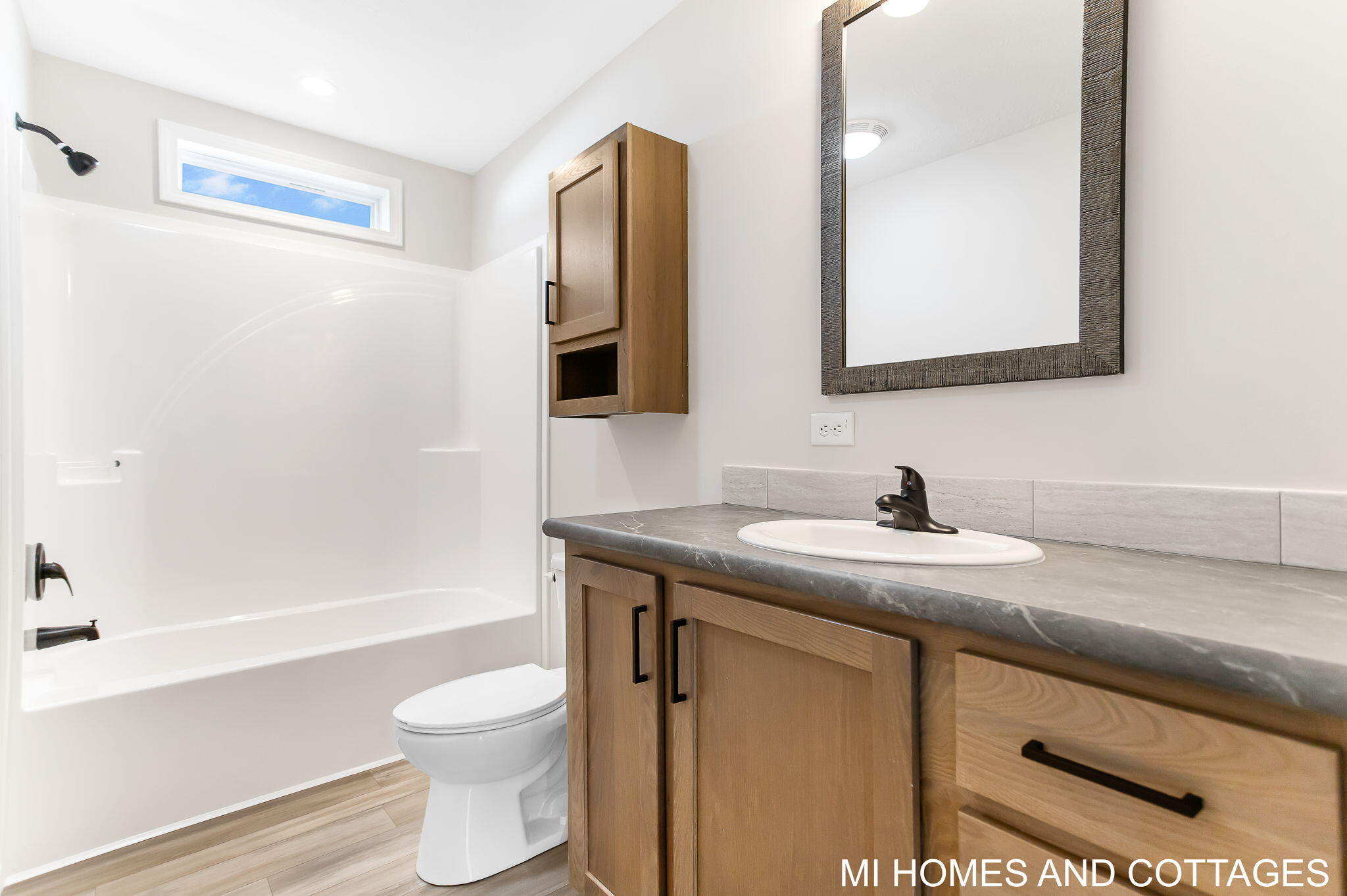 5216 Mulberry Lane, Holland