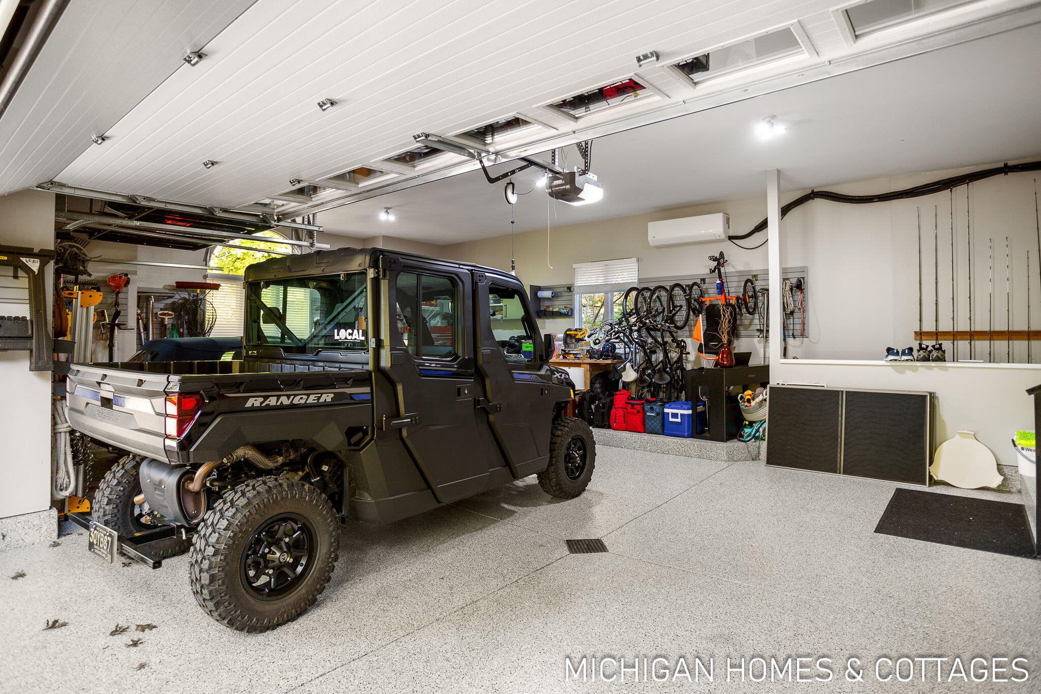 2280 Tunnel Breeze Court