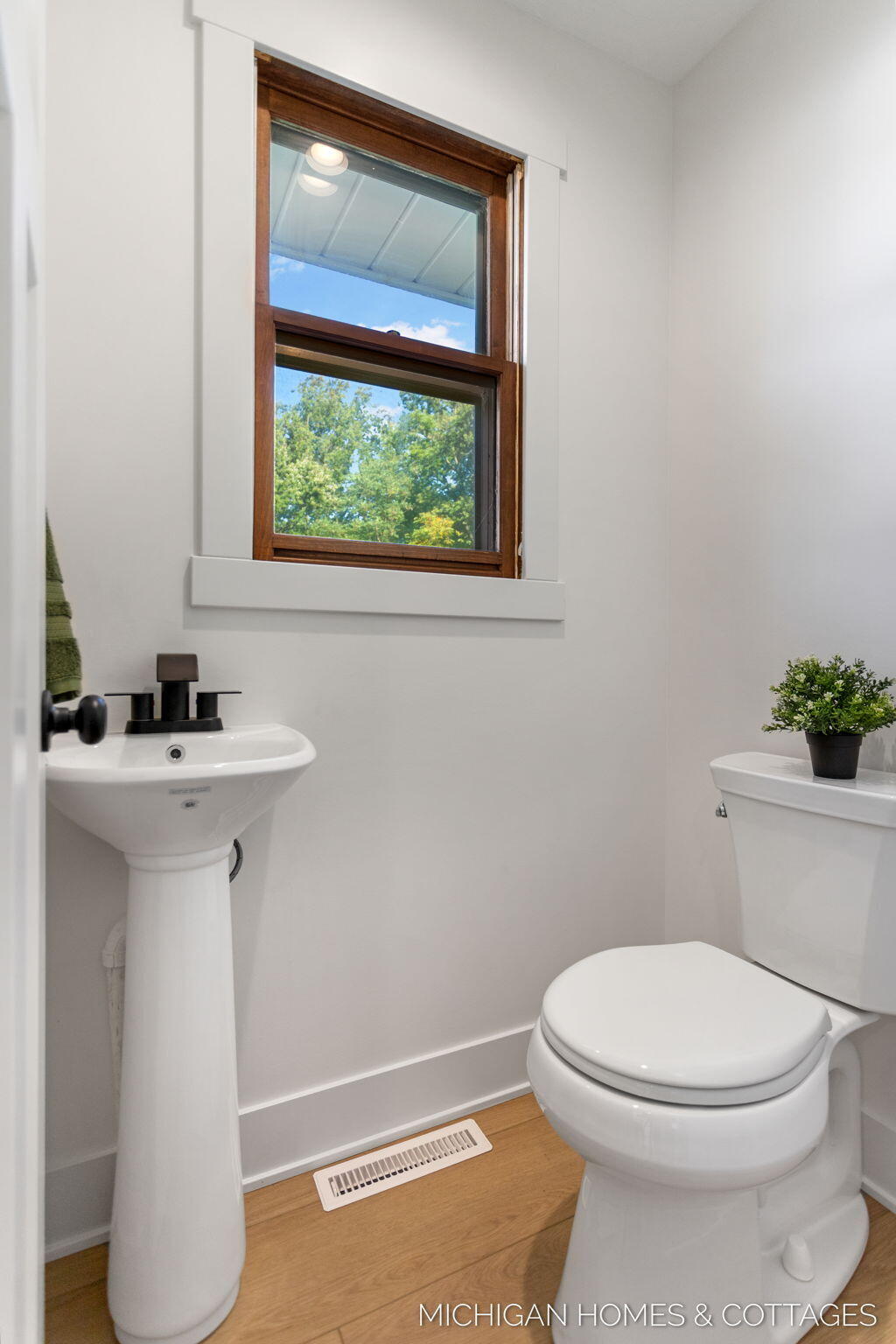 10975 Campanel Drive