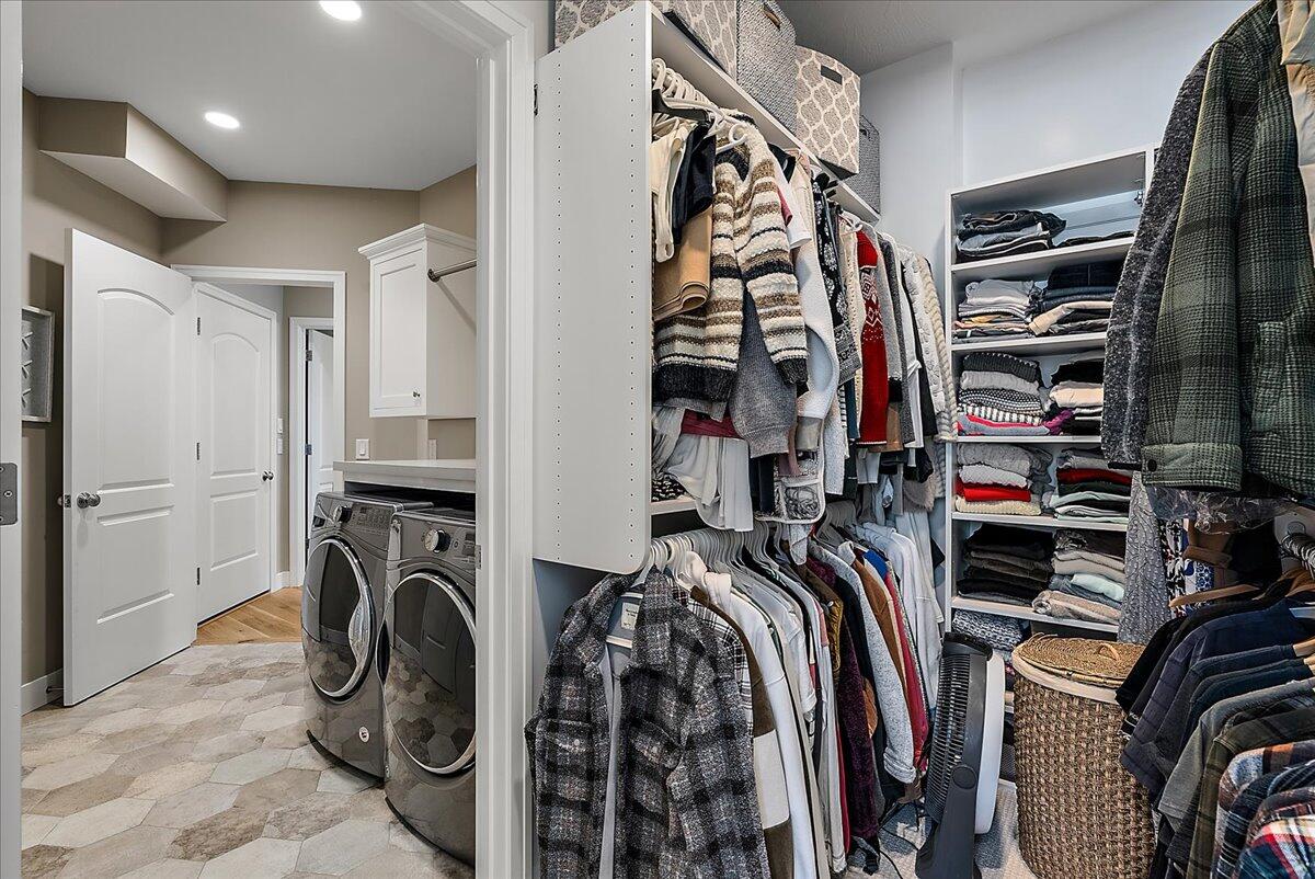 690 Dunegrass Circle Drive