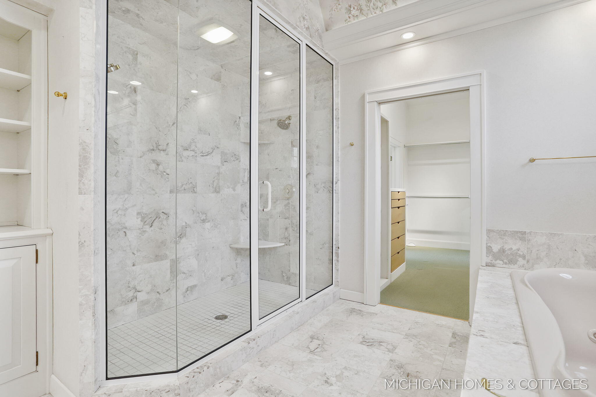714 N Shore Drive