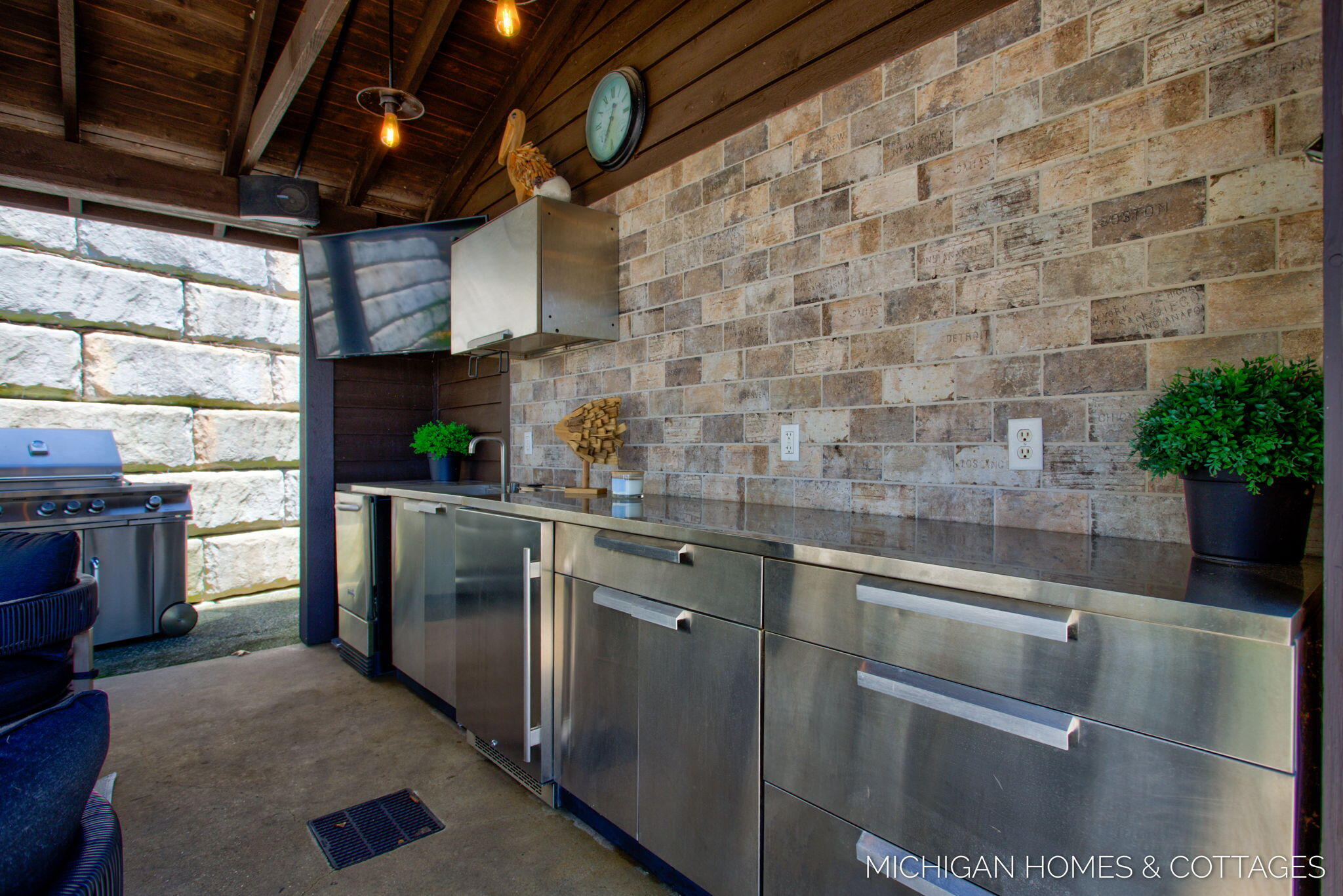 3192 Beach Trail Drive