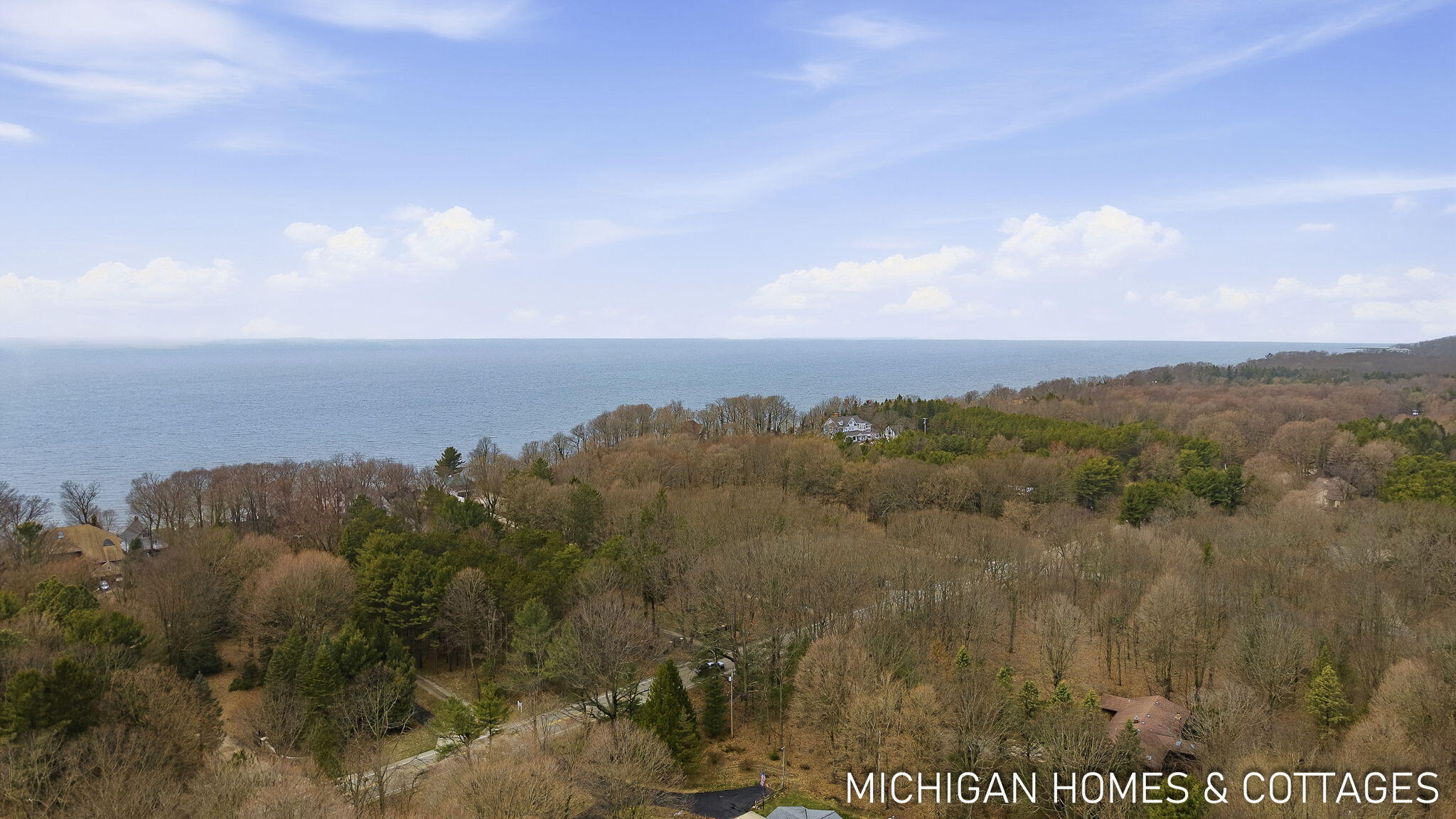 5484 Lakeshore Avenue