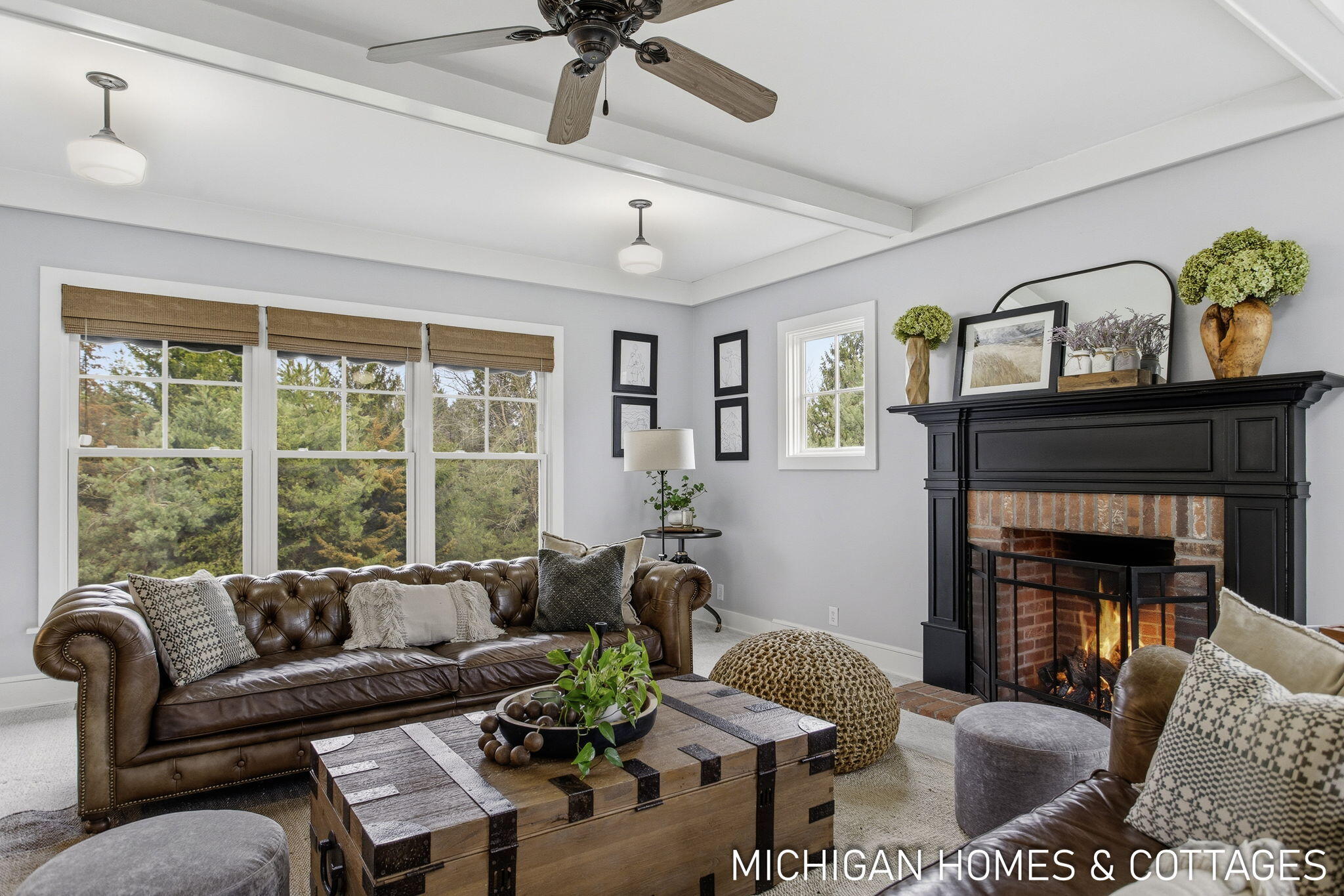 5484 Lakeshore Avenue