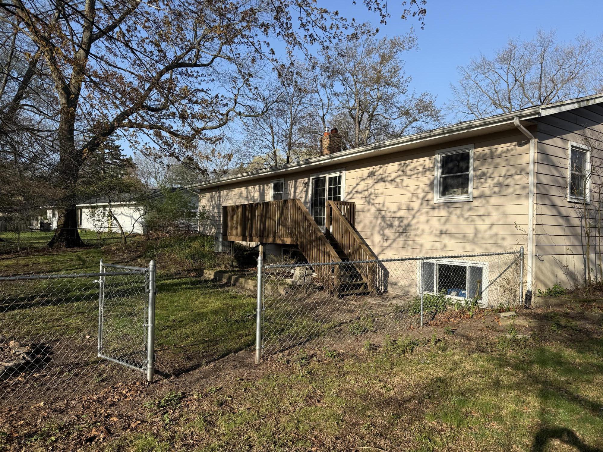 1980 Lake Breeze Drive