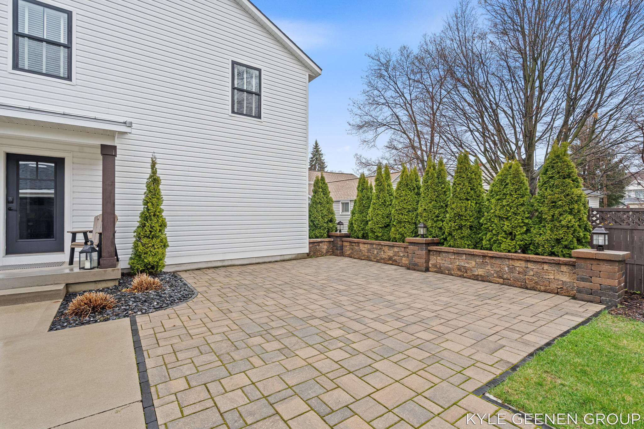 140 W 10th Street
