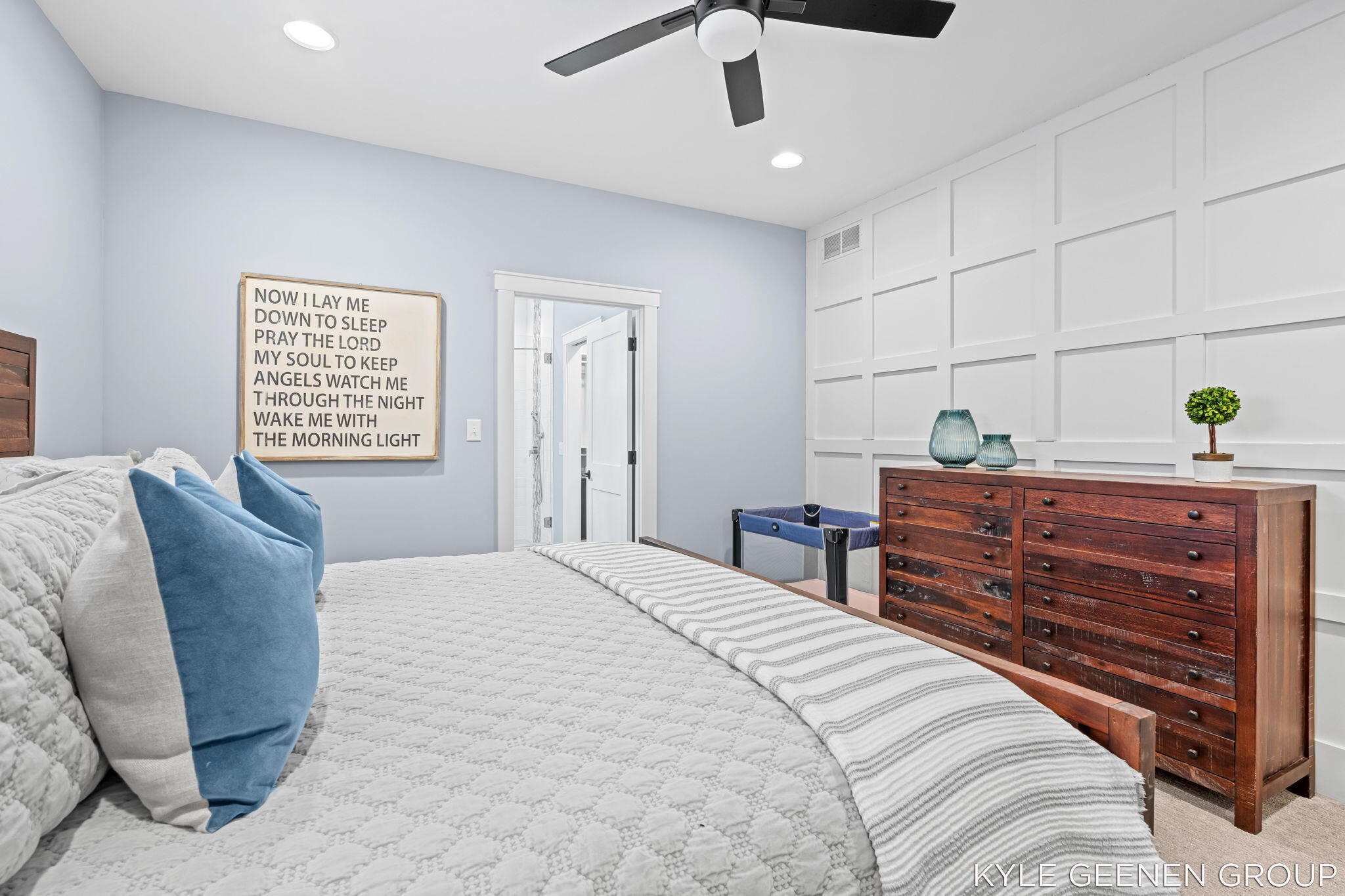 140 W 10th Street