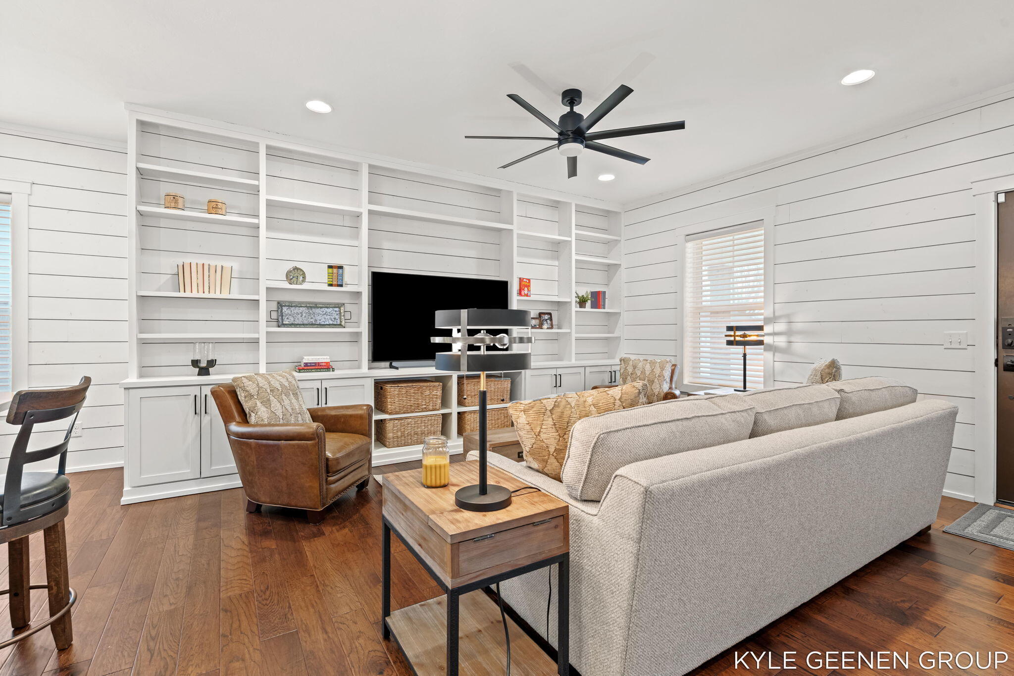 140 W 10th Street