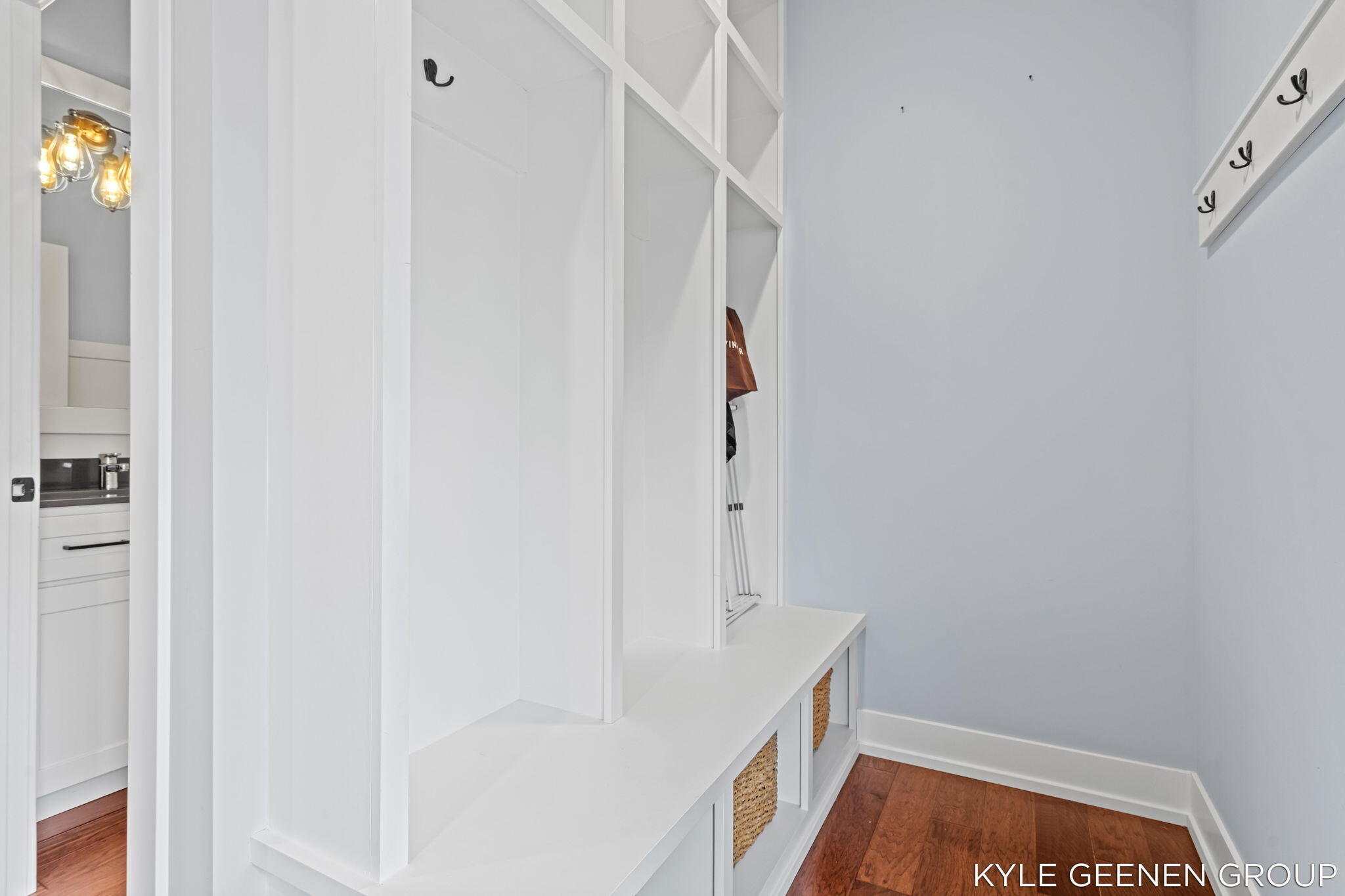 140 W 10th Street