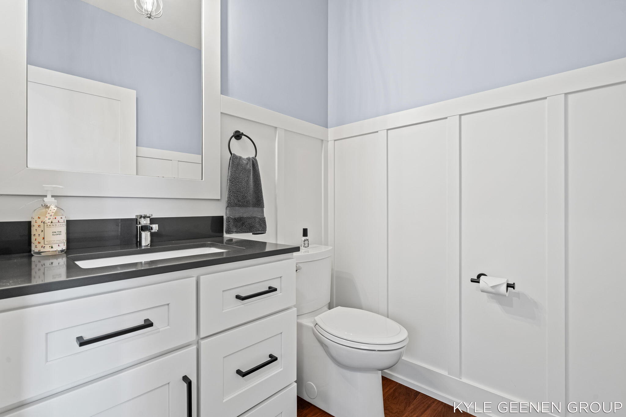 140 W 10th Street