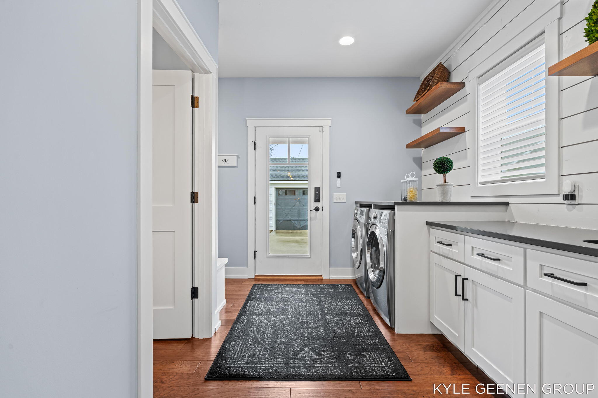 140 W 10th Street