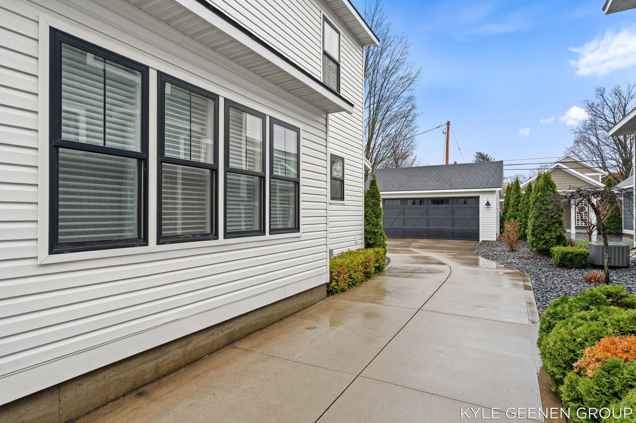 140 W 10th Street