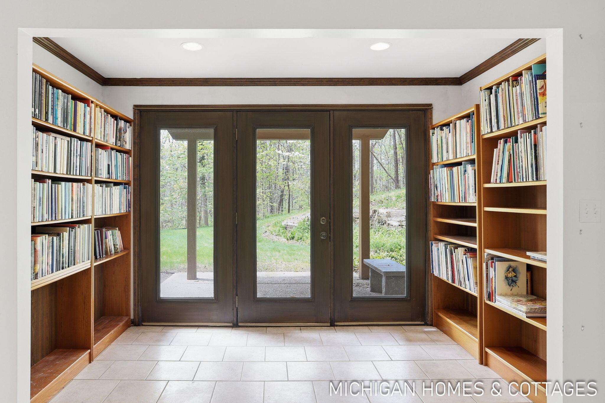 309 Glen Garry Court