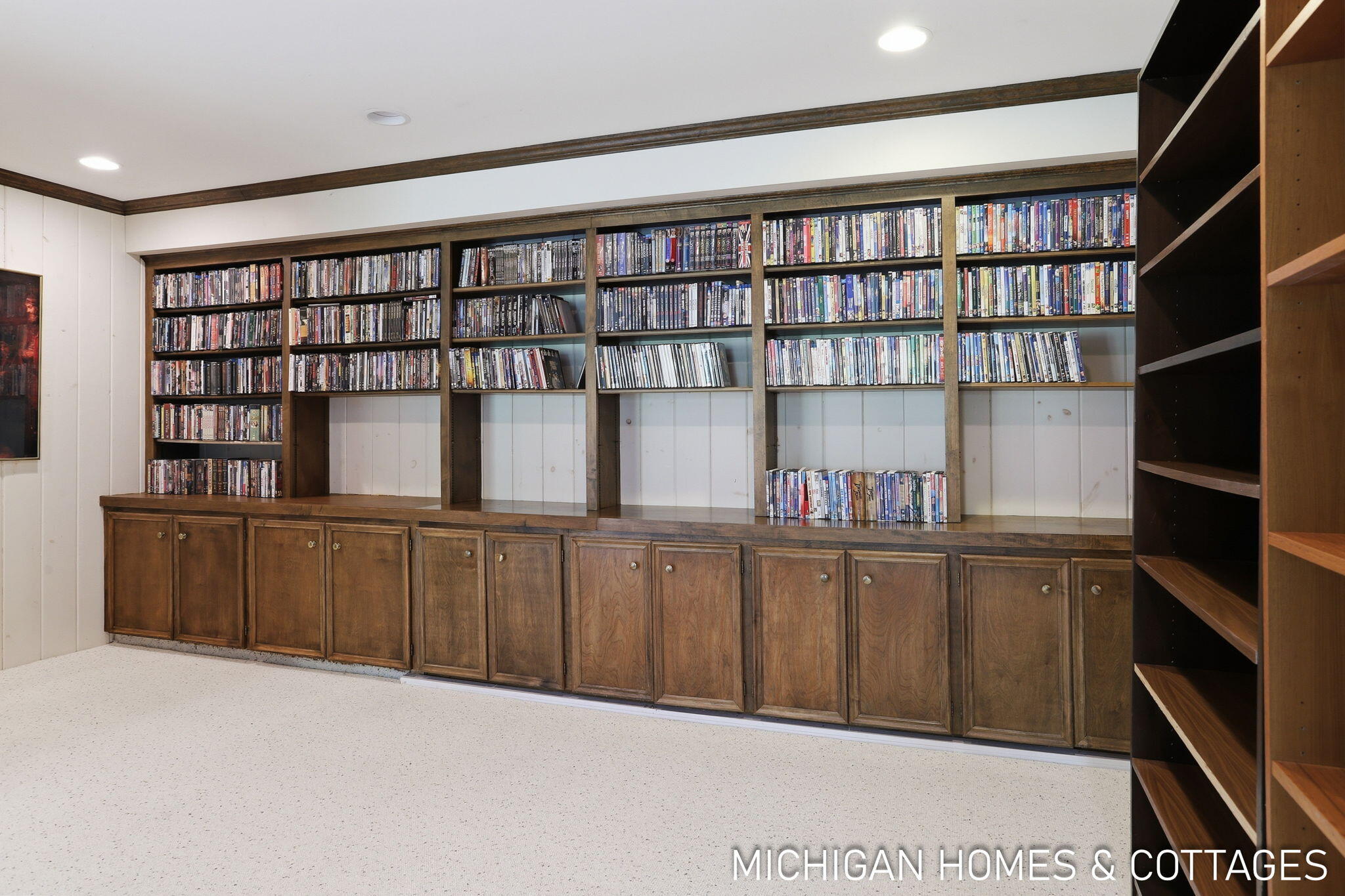 309 Glen Garry Court