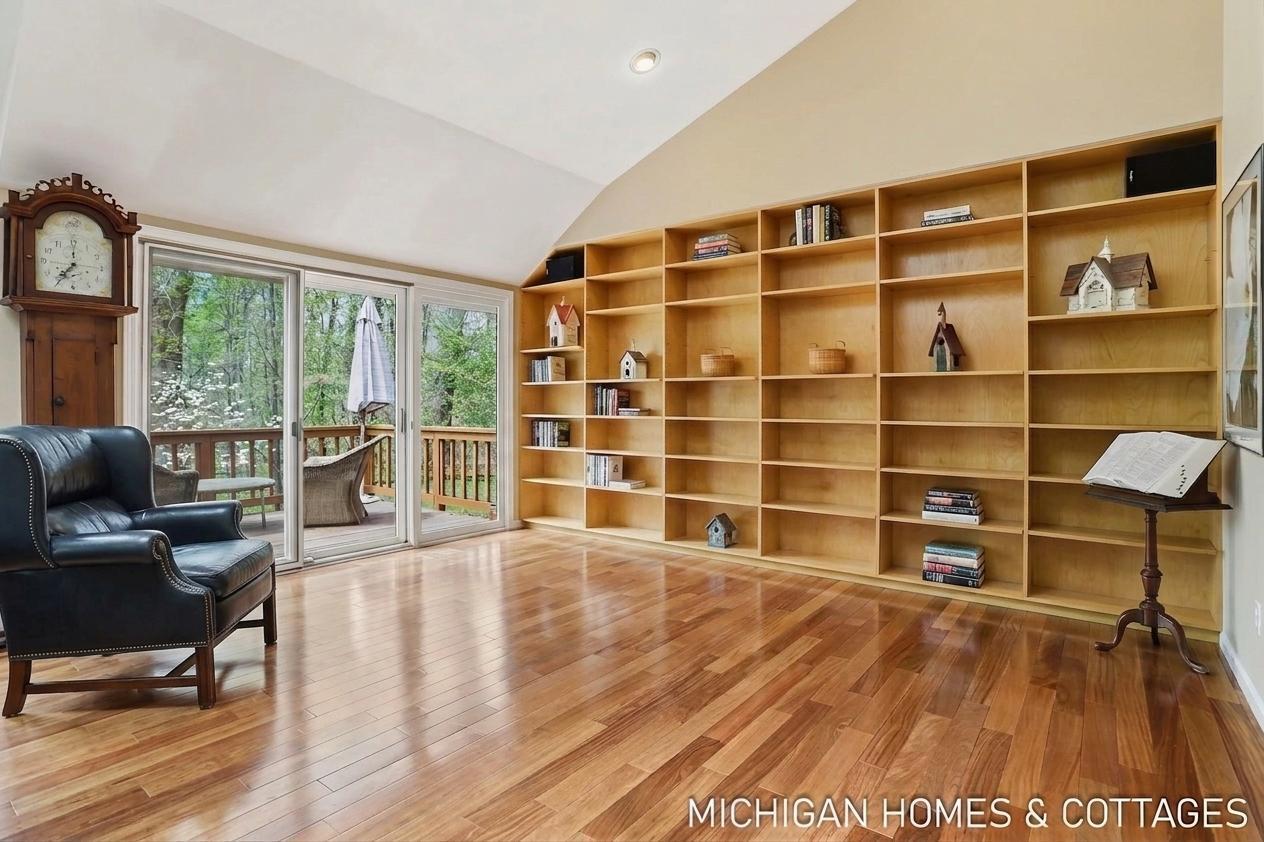 309 Glen Garry Court