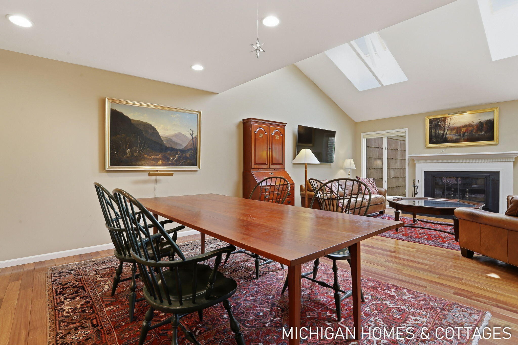 309 Glen Garry Court