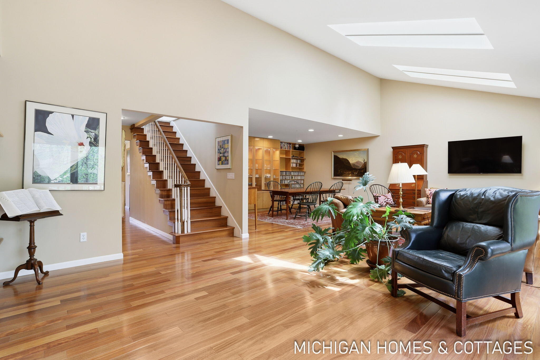 309 Glen Garry Court
