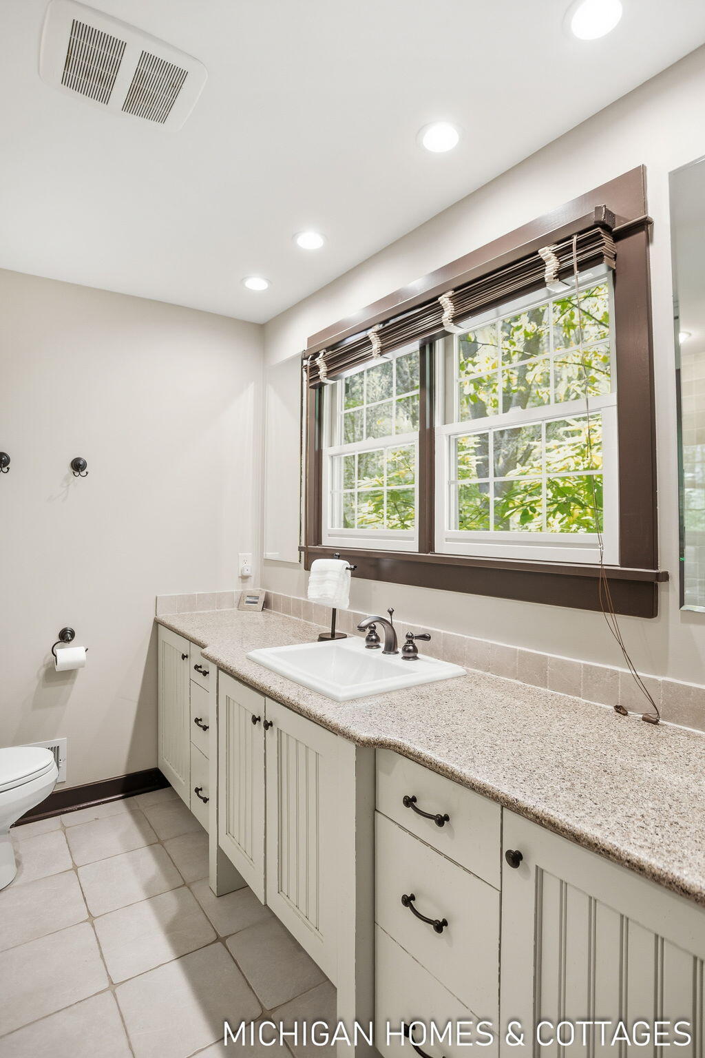 3255 Lake Trail Drive