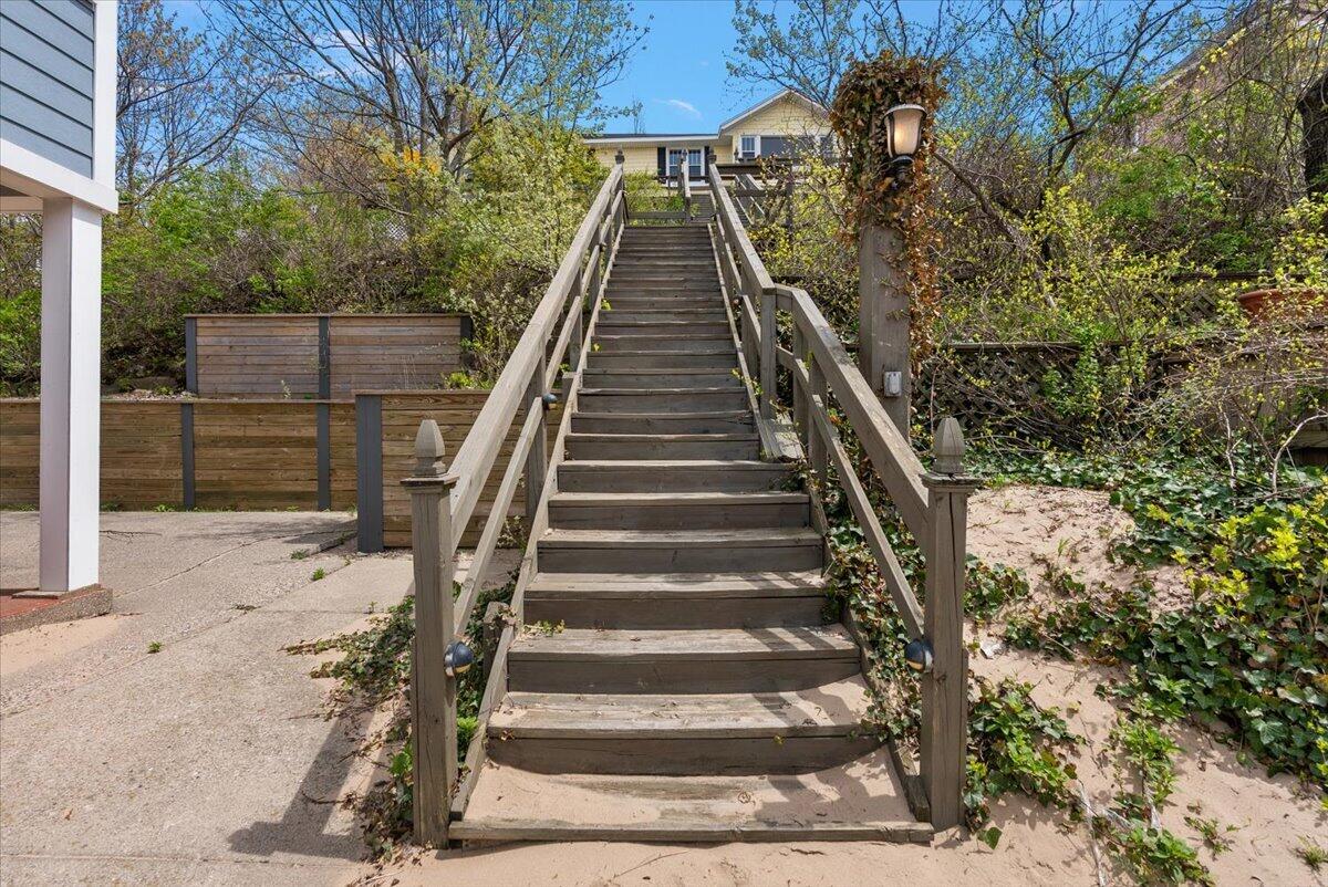 2448 Bluebell Court