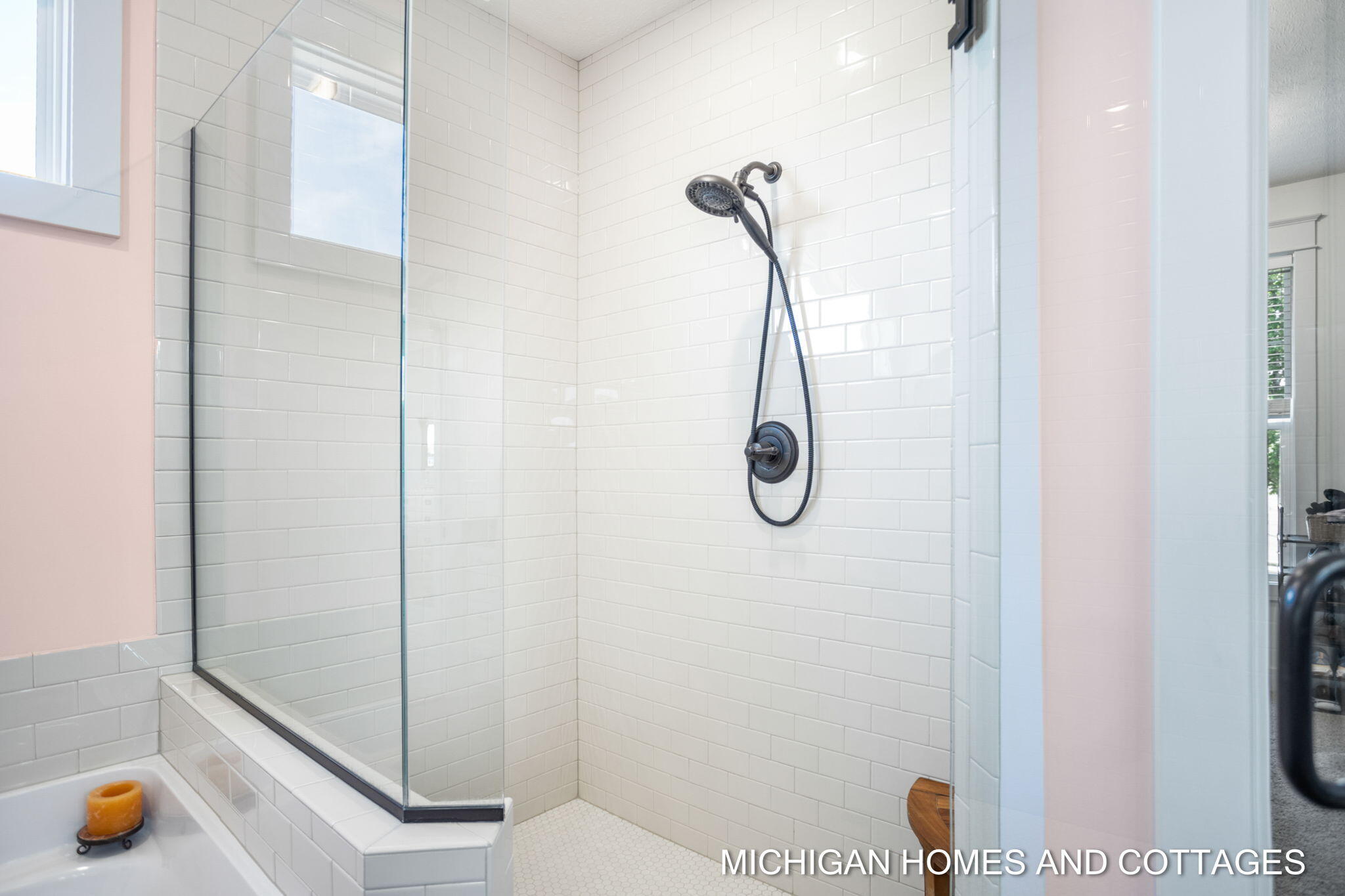 4401 Grand Point