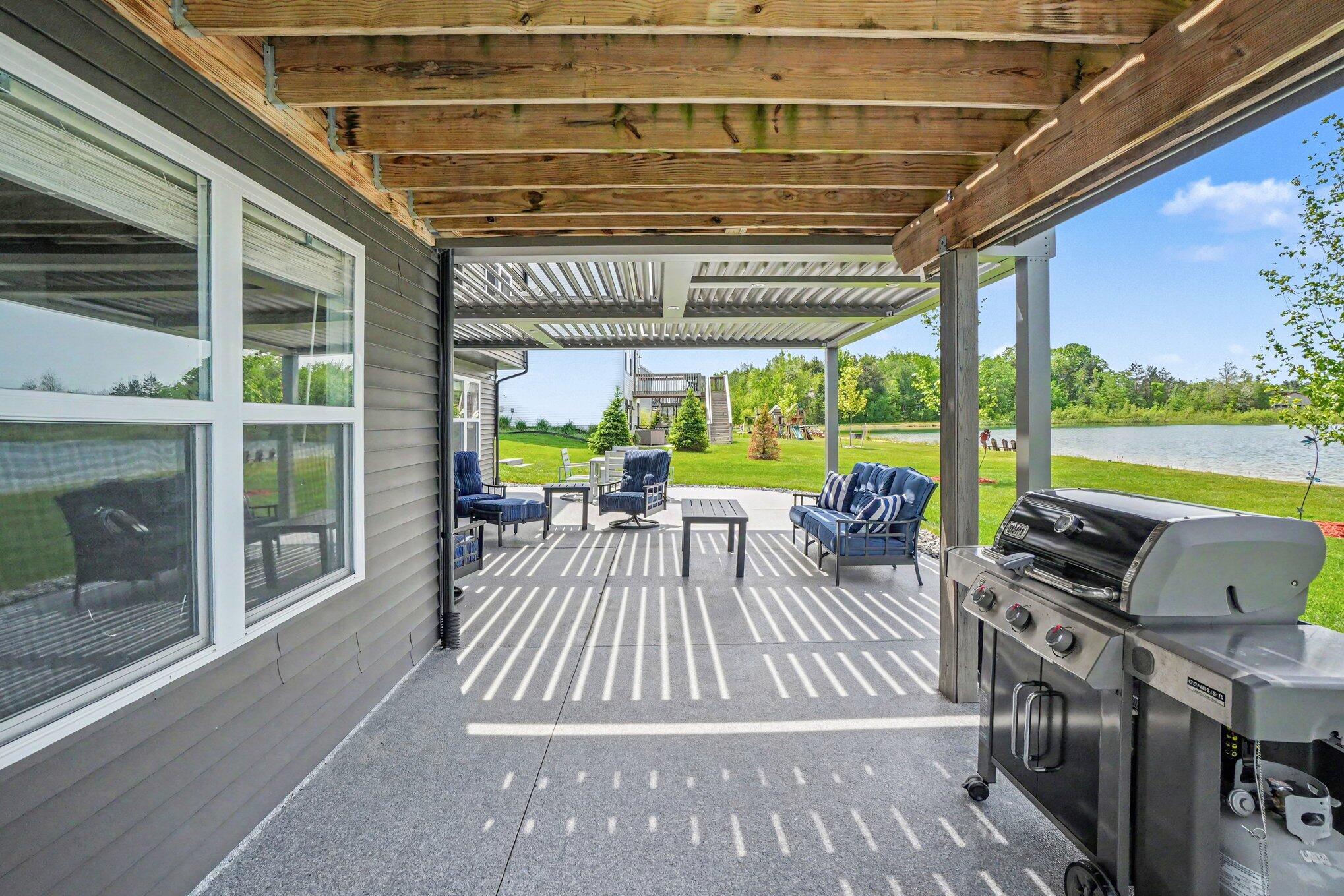9351 Shoreway Drive
